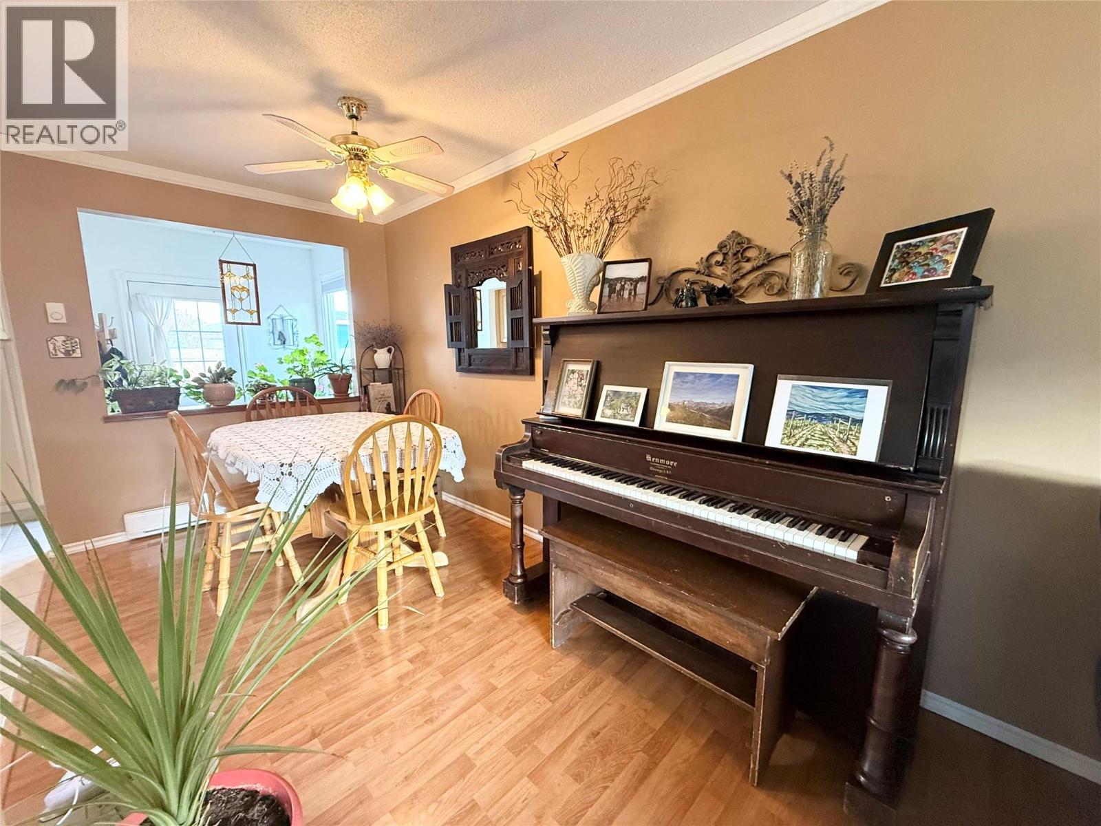 1687 Canford Avenue, Merritt, British Columbia  V1K 1B8 - Photo 5 - 10381038