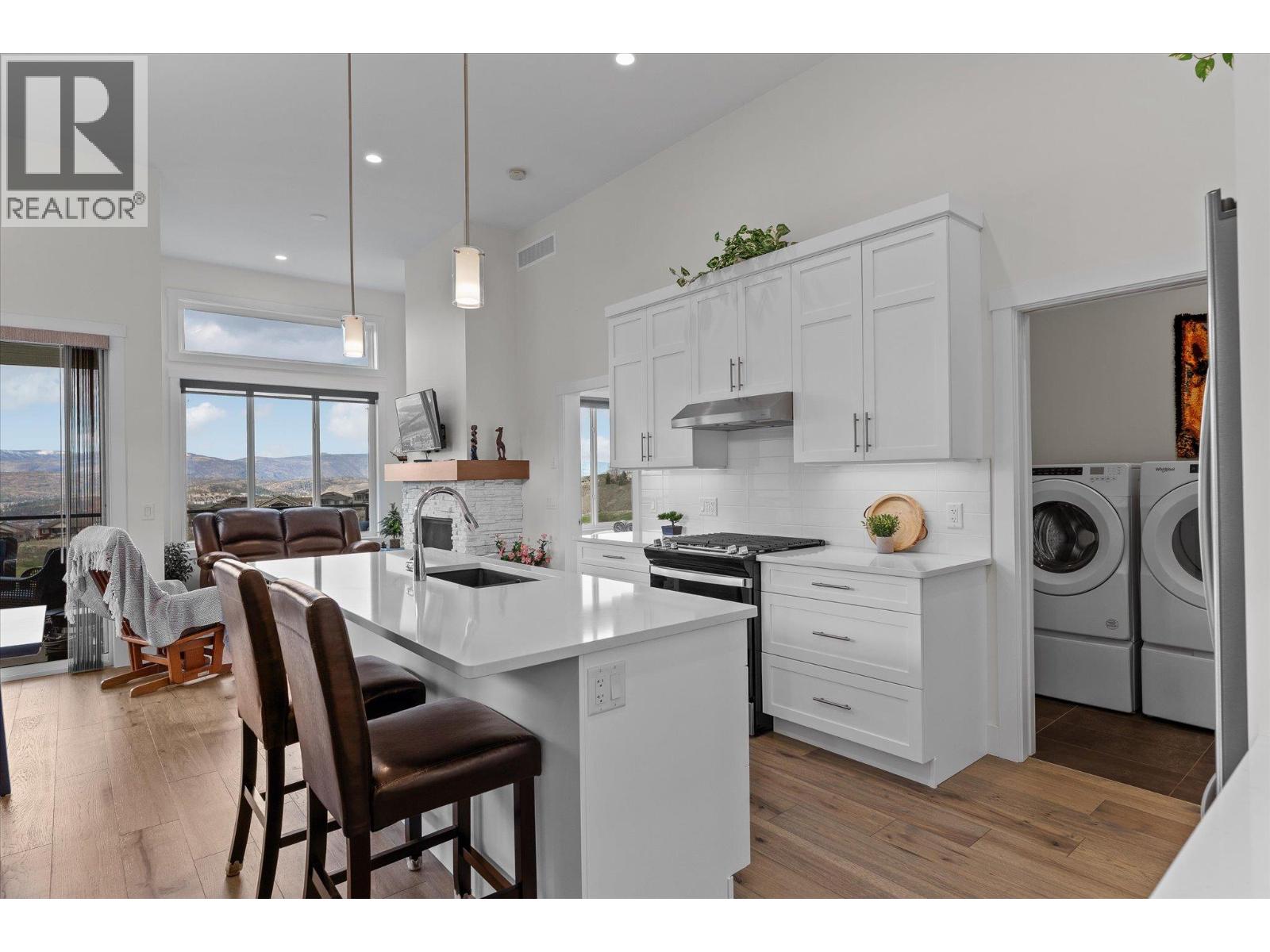 1436 Tower Ranch Drive, Kelowna, British Columbia  V1P 1T8 - Photo 10 - 10380723