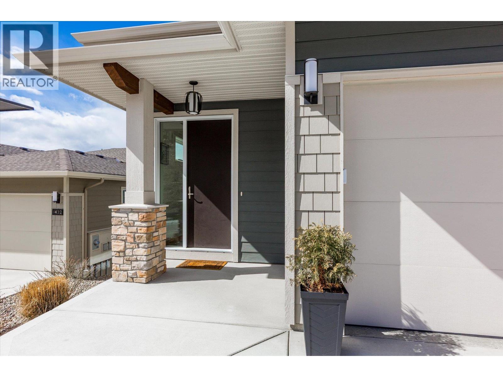 1436 Tower Ranch Drive, Kelowna, British Columbia  V1P 1T8 - Photo 7 - 10380723