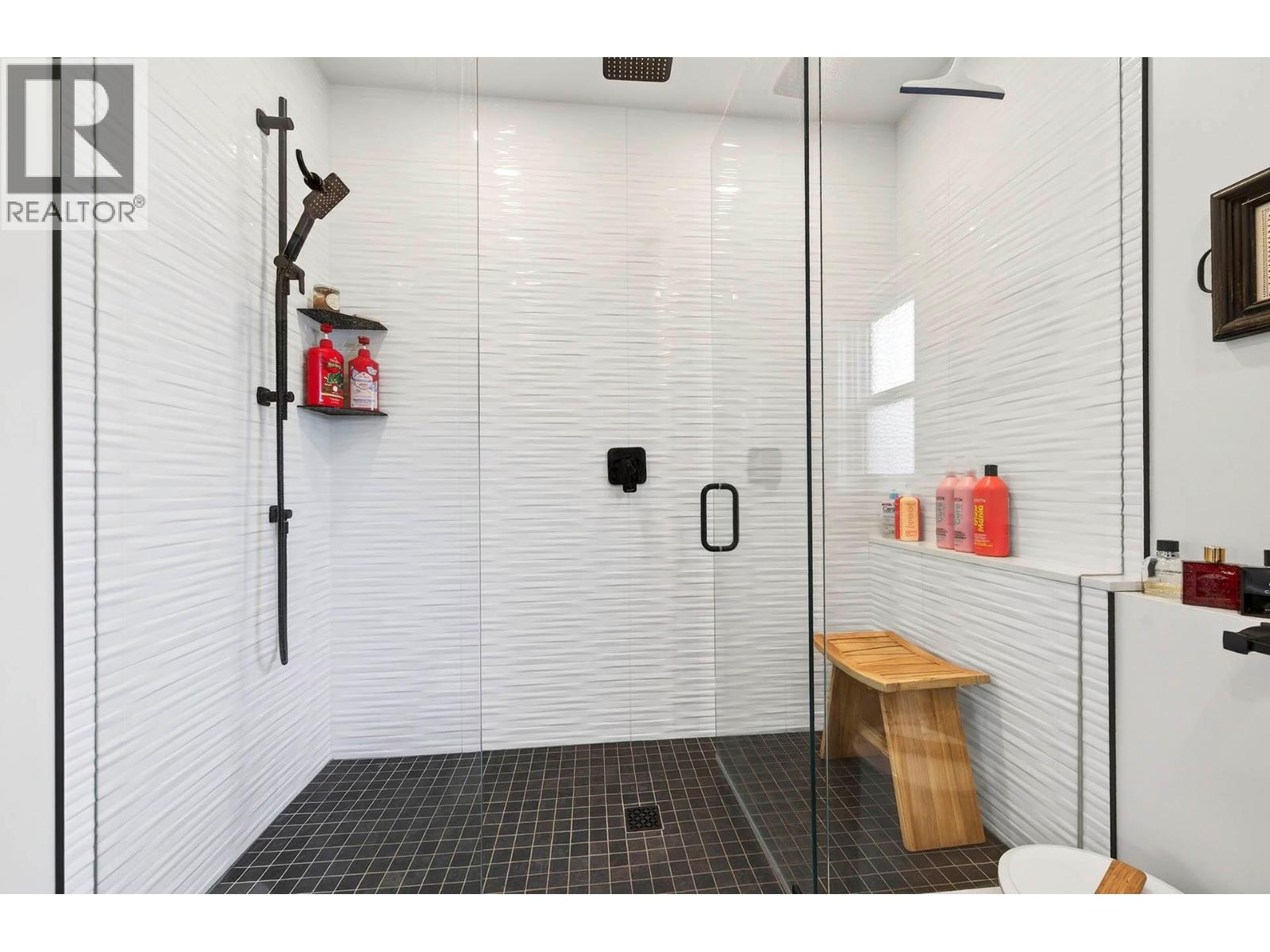 862 Battle Street, Kamloops, British Columbia  V2C 2M8 - Photo 30 - 10381046