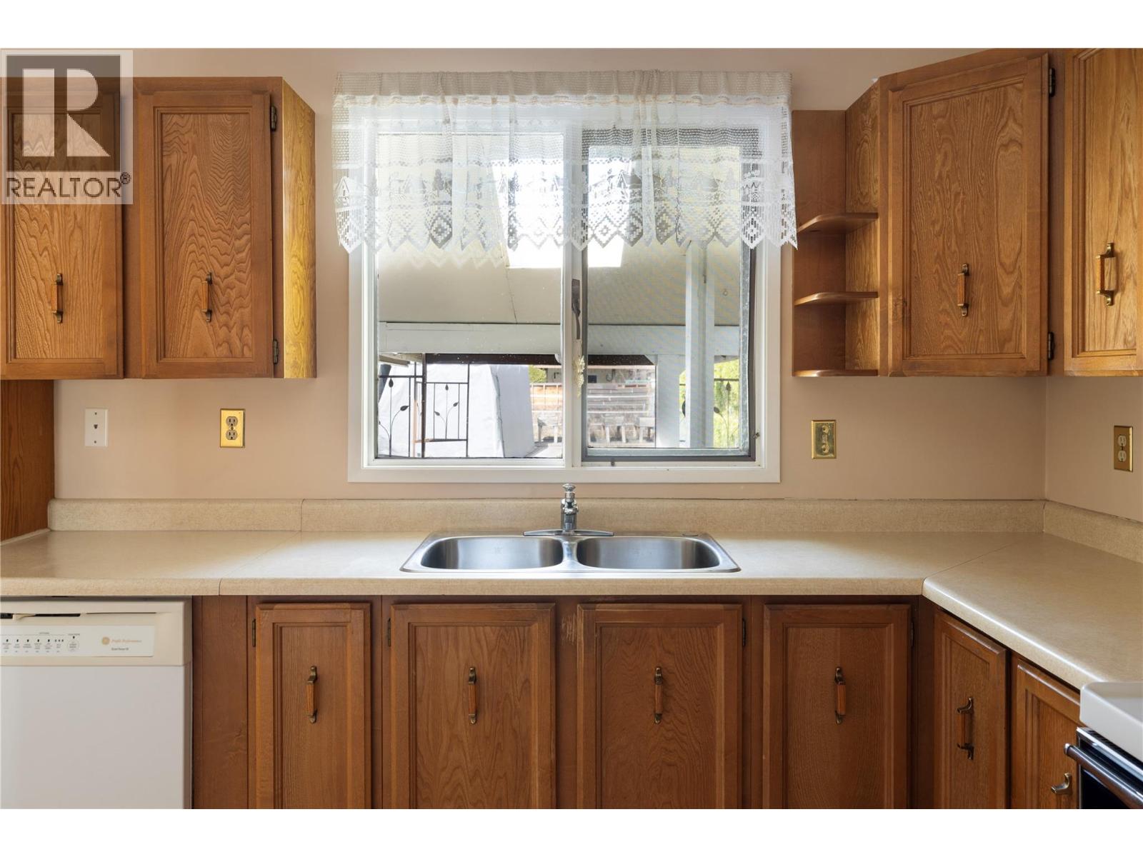 250 Hillaby Avenue, Kelowna, British Columbia  V1X 5V6 - Photo 17 - 10380933