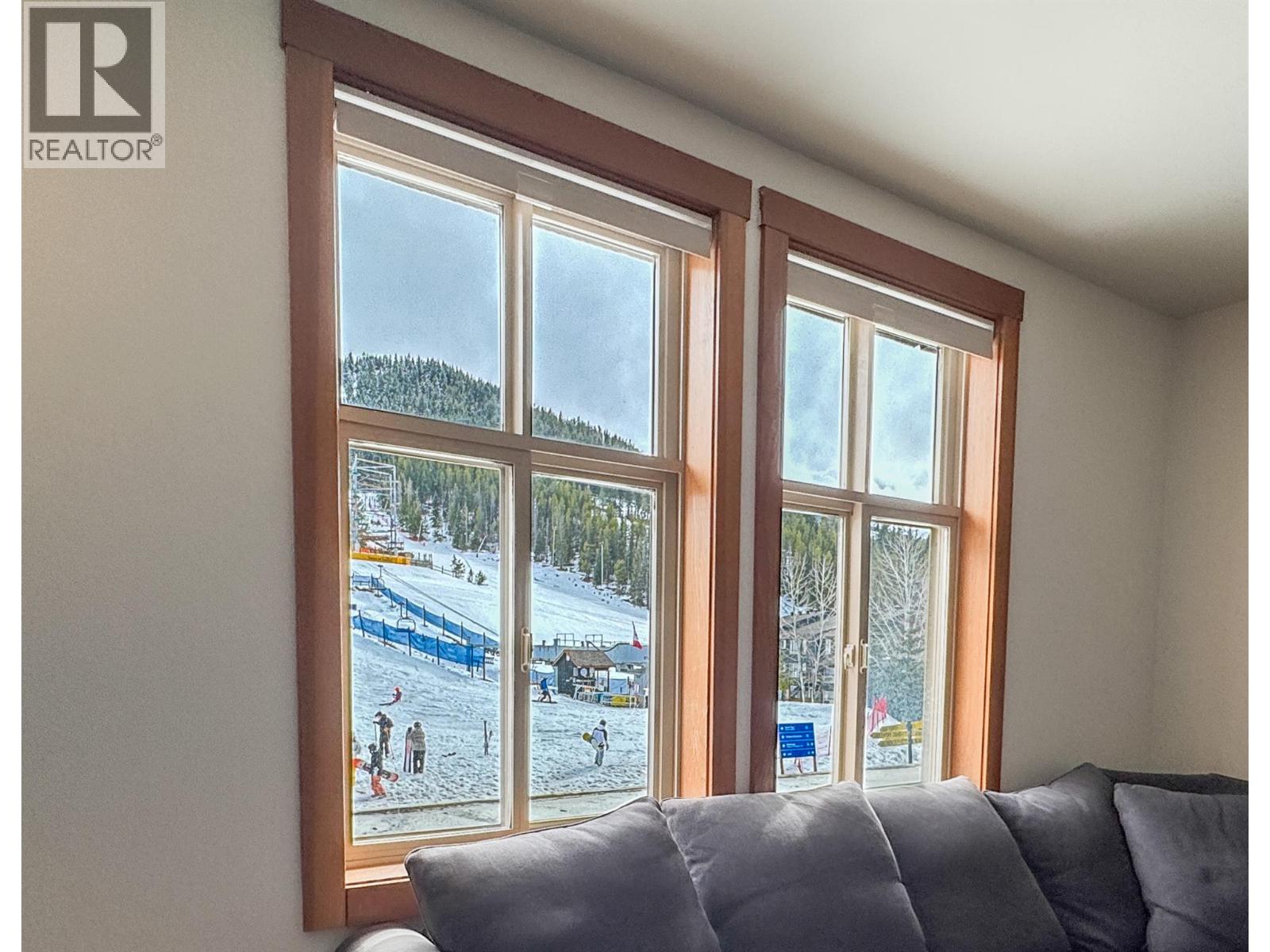 2050 Summit Drive Unit# 205, Panorama, British Columbia  V0A 1T0 - Photo 9 - 10381052