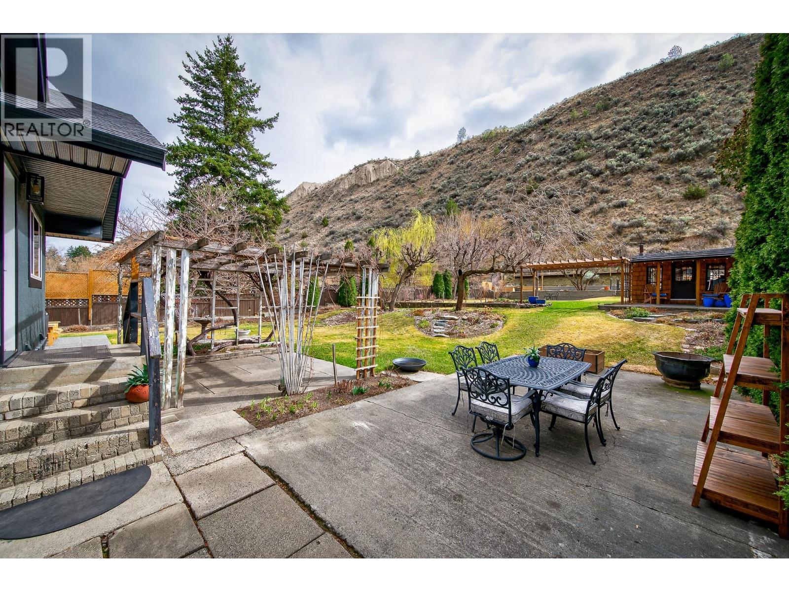 2095 Valleyview Drive, Kamloops, British Columbia  V2C 4C3 - Photo 31 - 10381109