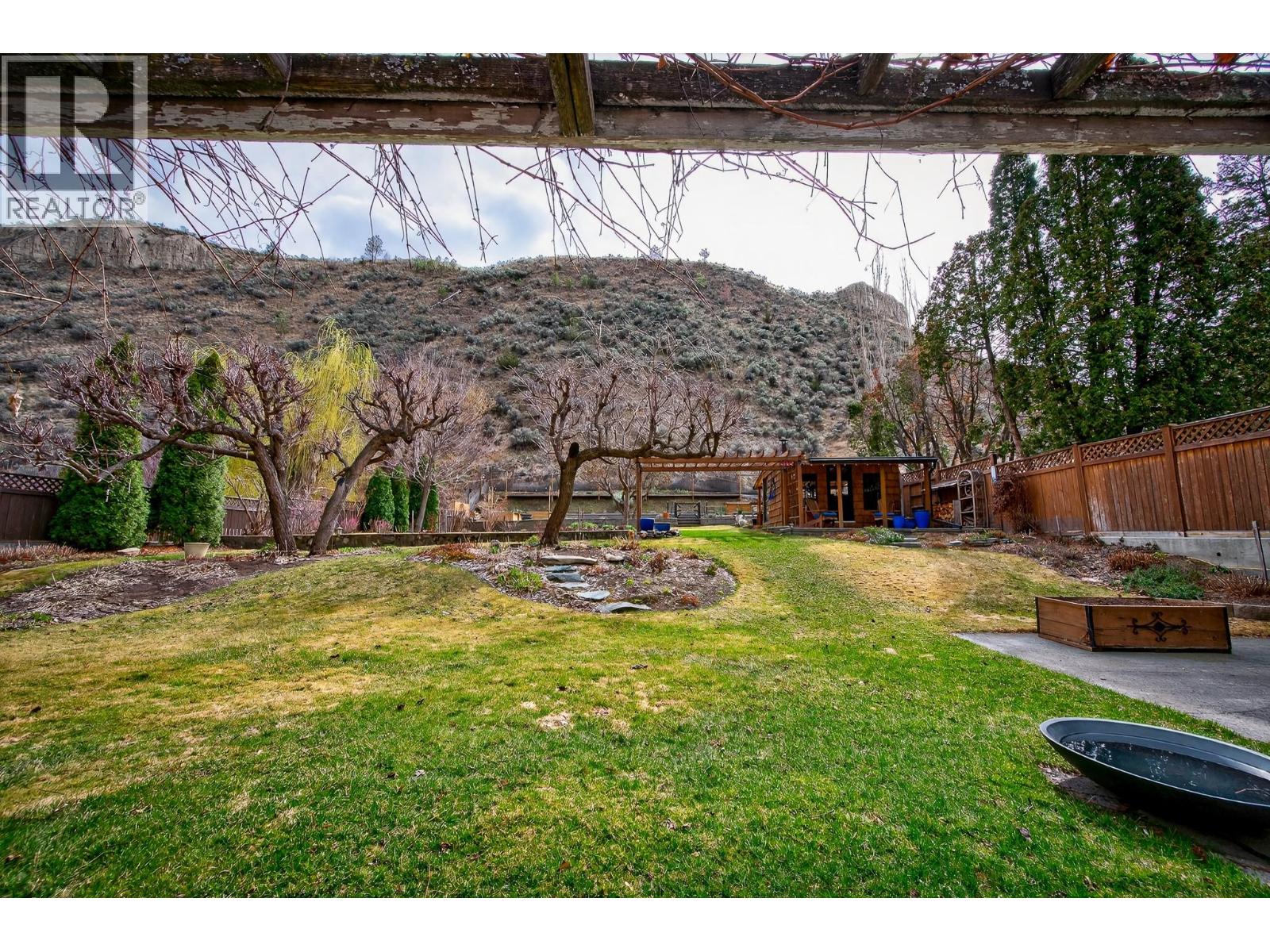 2095 Valleyview Drive, Kamloops, British Columbia  V2C 4C3 - Photo 32 - 10381109