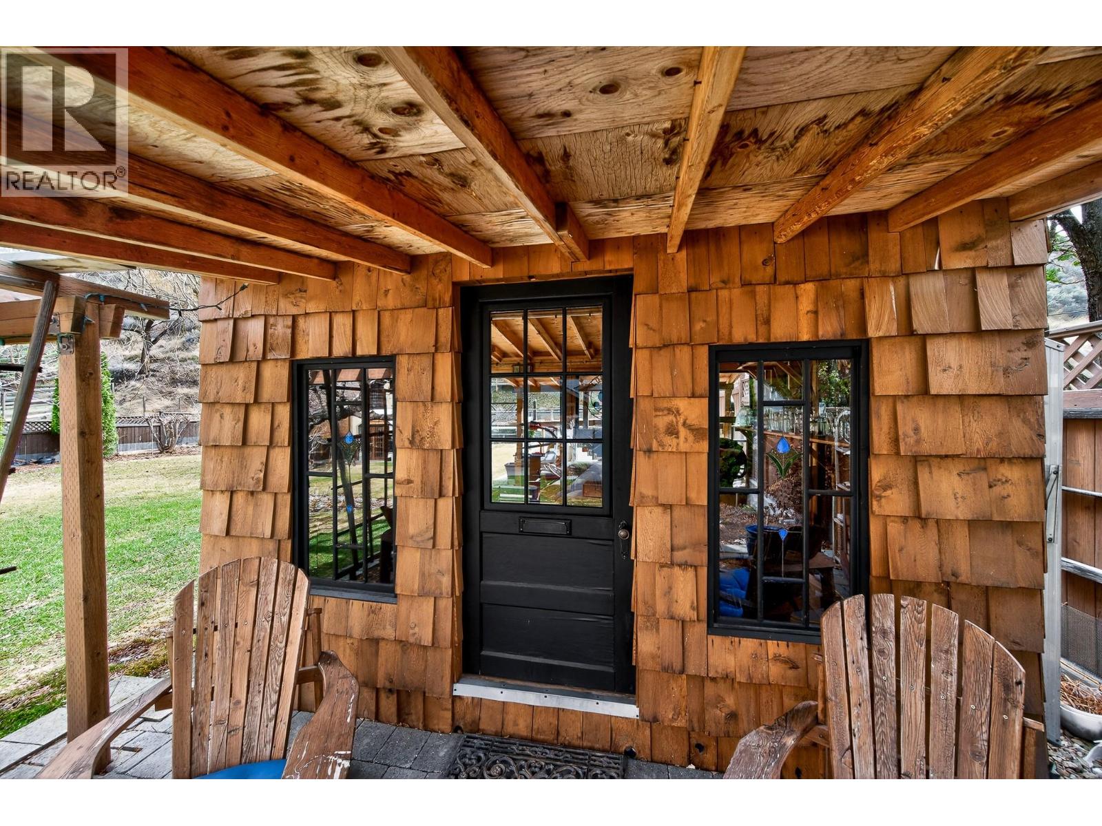 2095 Valleyview Drive, Kamloops, British Columbia  V2C 4C3 - Photo 36 - 10381109