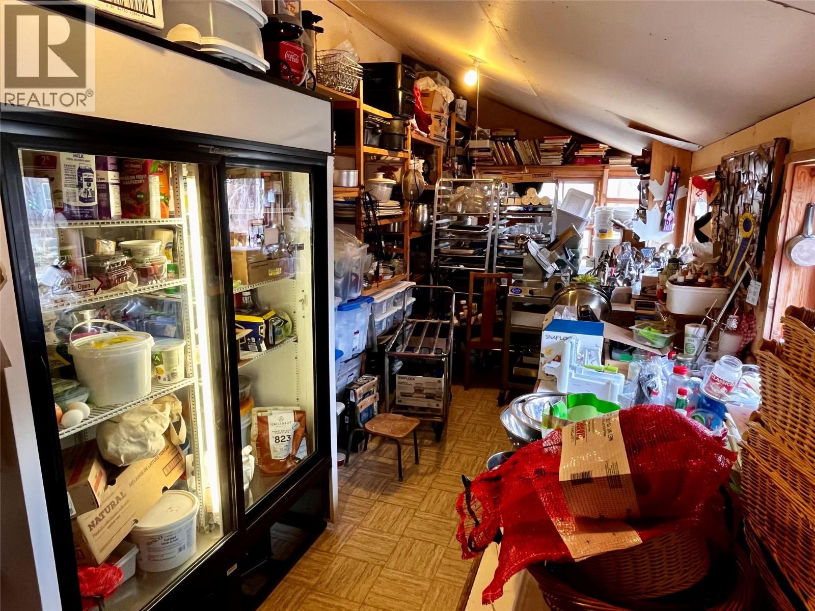 203 4th Avenue Nw, Nakusp, British Columbia  V0G 1R0 - Photo 39 - 10380970