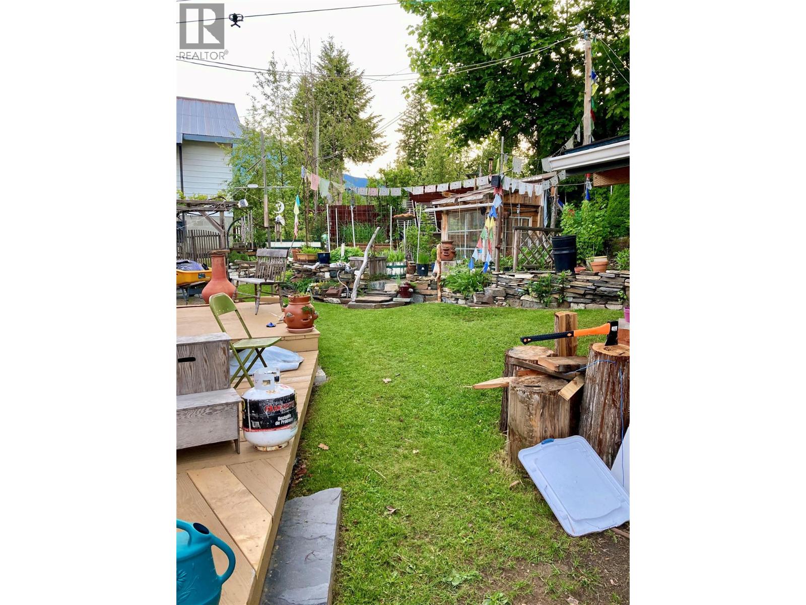 203 4th Avenue Nw, Nakusp, British Columbia  V0G 1R0 - Photo 60 - 10380970