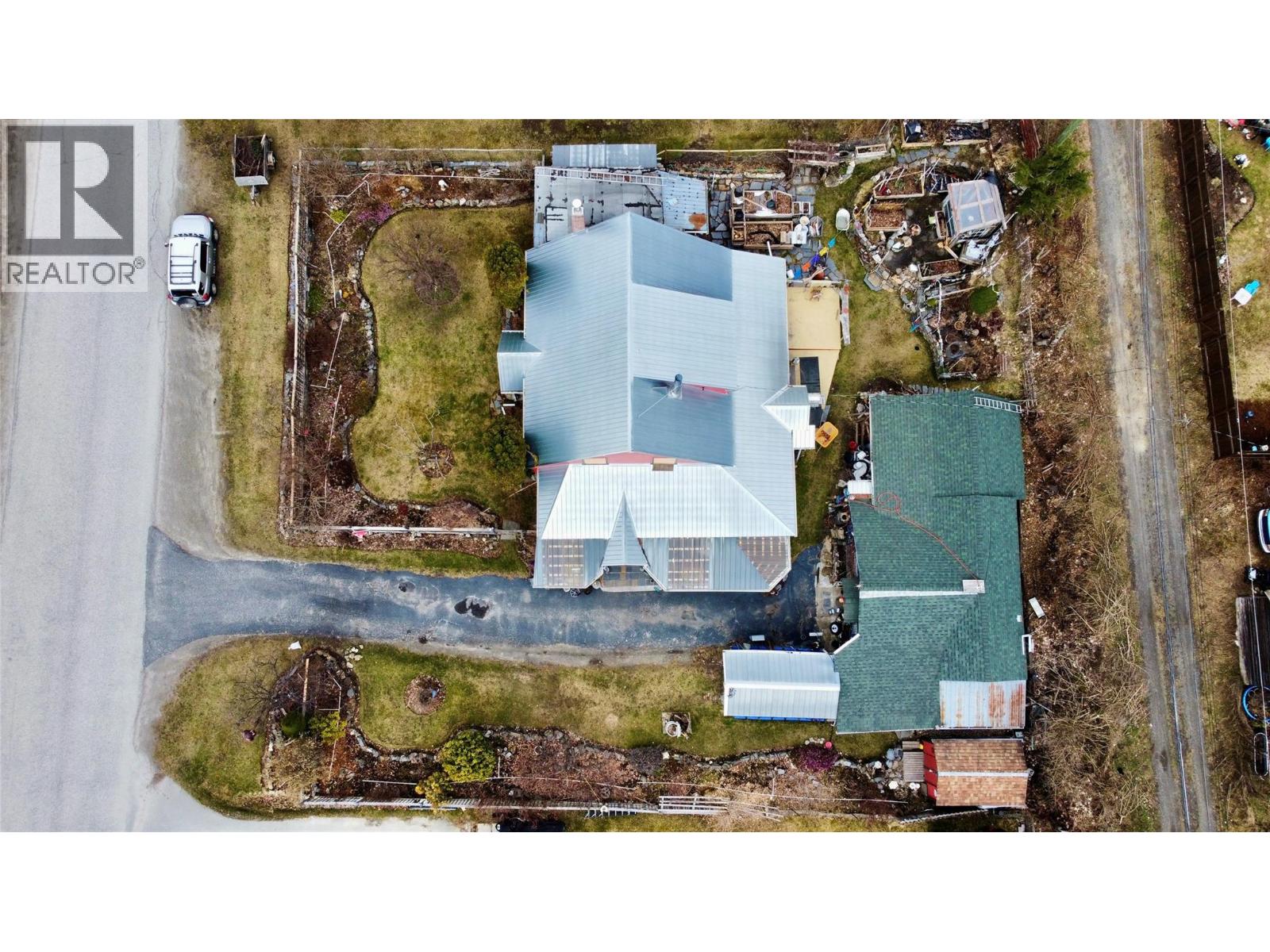 203 4th Avenue Nw, Nakusp, British Columbia  V0G 1R0 - Photo 70 - 10380970