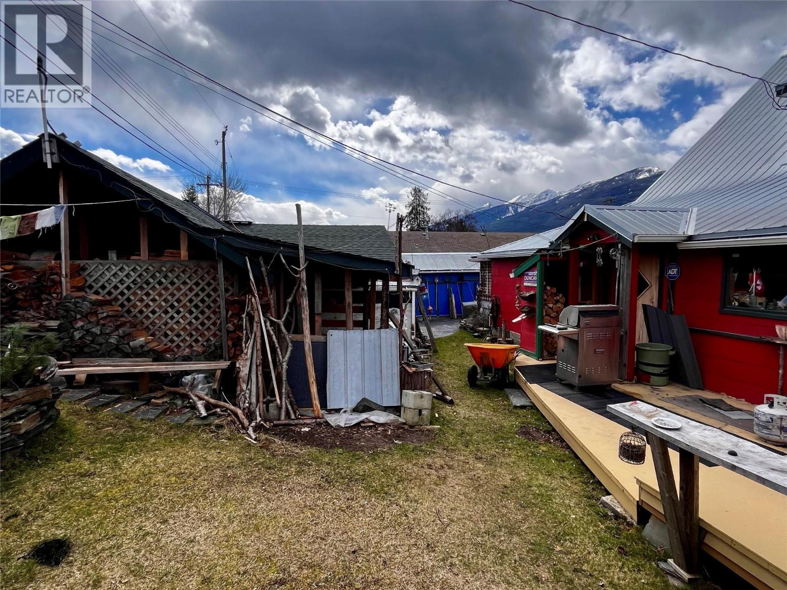 203 4th Avenue Nw, Nakusp, British Columbia  V0G 1R0 - Photo 85 - 10380970