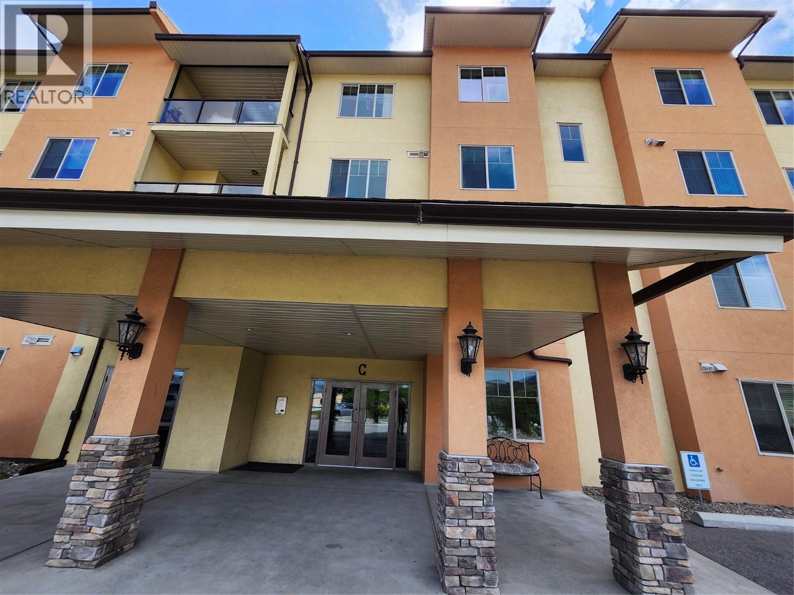 921 Spillway Road Unit# 106c, Oliver, British Columbia  V0H 1T8 - Photo 2 - 10381044