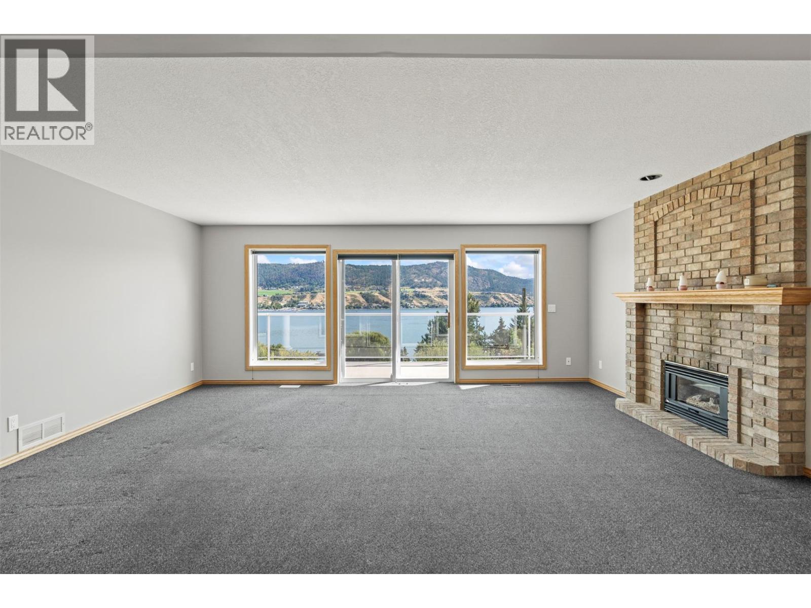 7967 Tronson Road, Vernon, British Columbia  V1H 1C6 - Photo 18 - 10381155