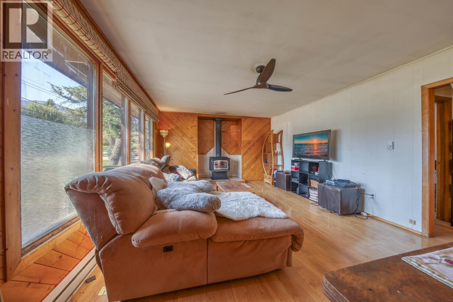 4541 Columere Road, Fairmont Hot Springs, British Columbia  V0B 1L2 - Photo 7 - 10380099