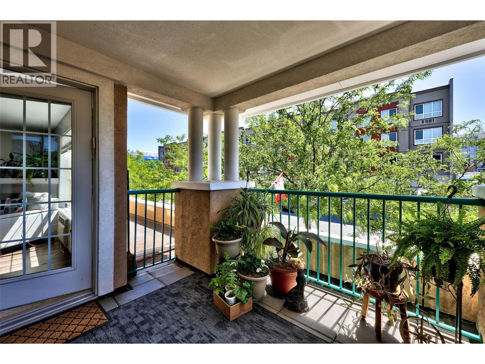 554 Seymour Street Unit# 202, Kamloops, British Columbia  V2C 2G9 - Photo 2 - 10381147