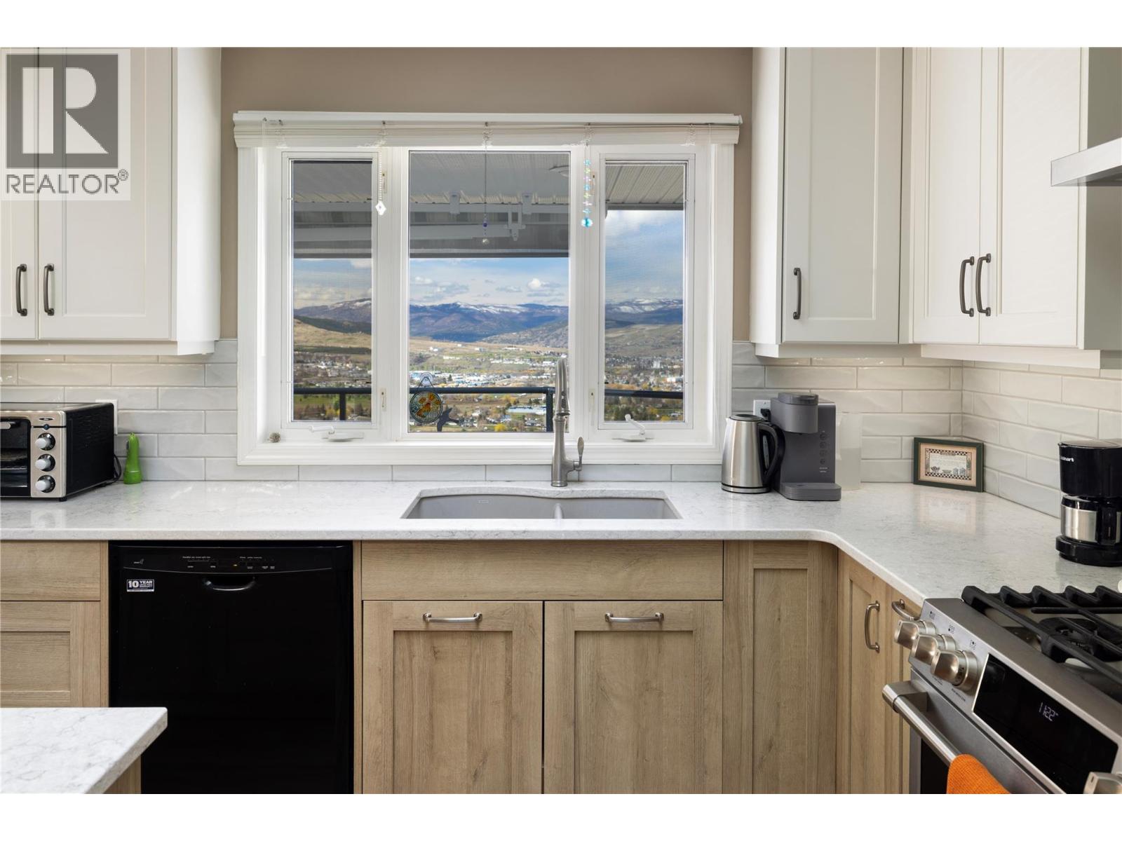 815 Galiano Road, Vernon, British Columbia  V1B 3B3 - Photo 22 - 10380919