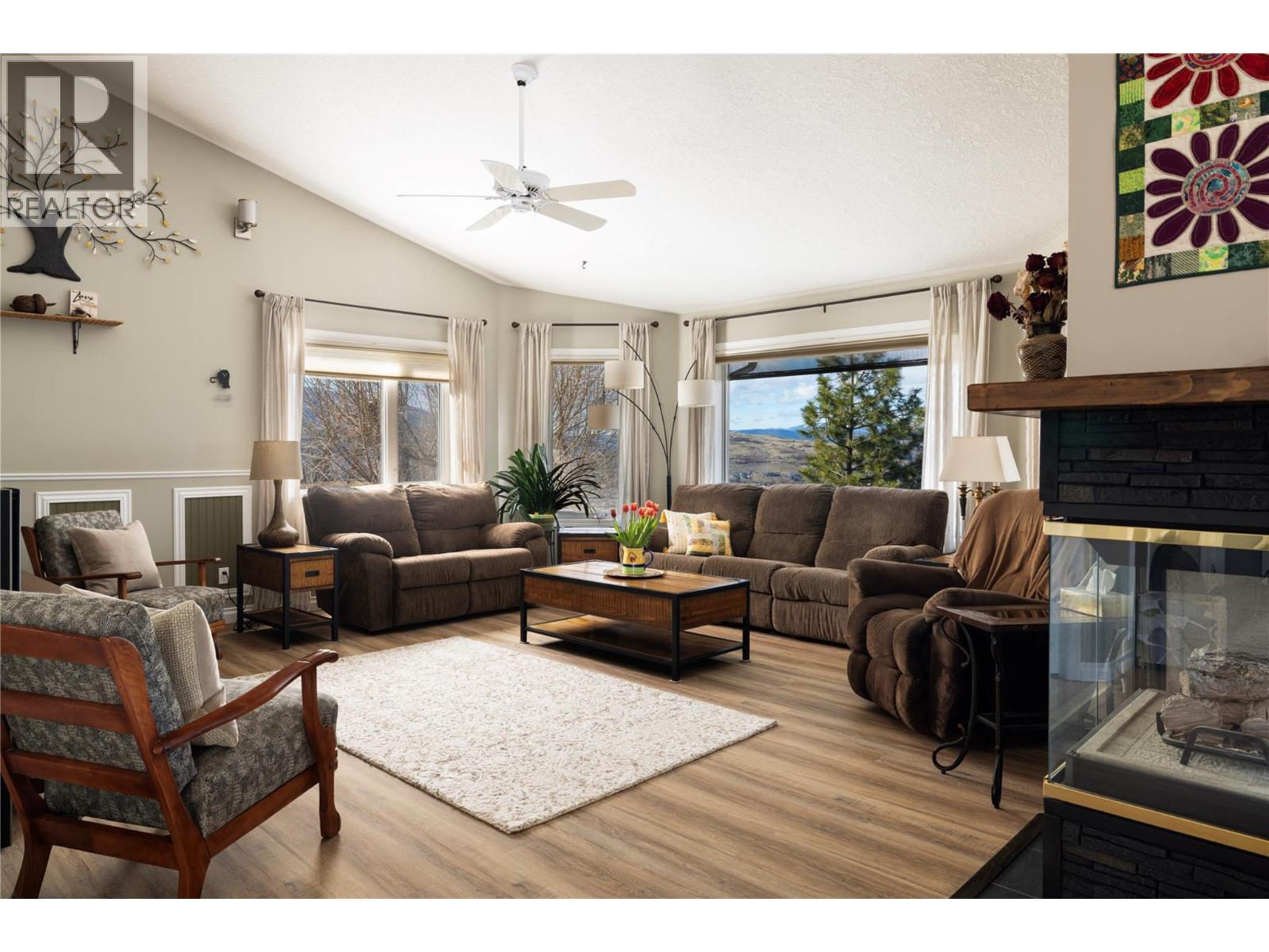 815 Galiano Road, Vernon, British Columbia  V1B 3B3 - Photo 6 - 10380919