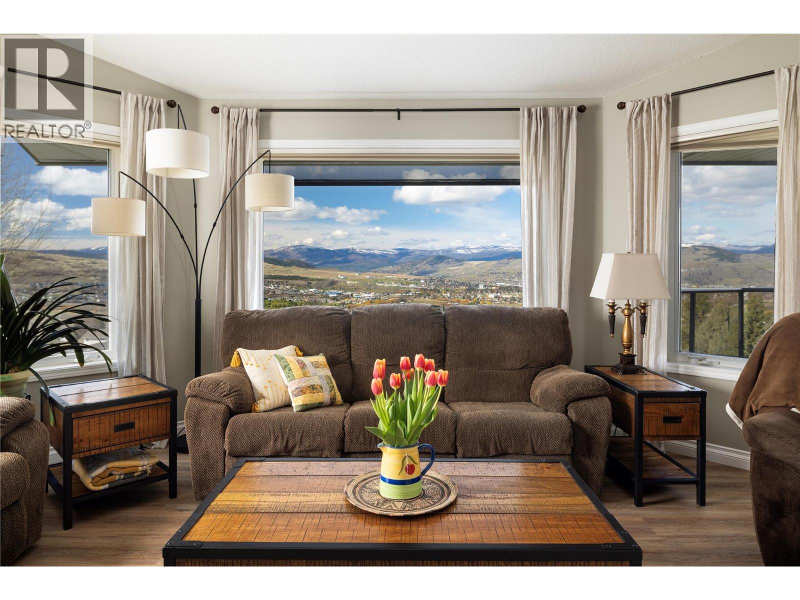 815 Galiano Road, Vernon, British Columbia  V1B 3B3 - Photo 7 - 10380919