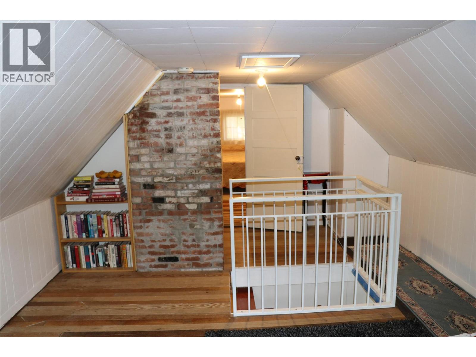 413 Willow Street, Fauquier, British Columbia  V0G 1K0 - Photo 16 - 10381157