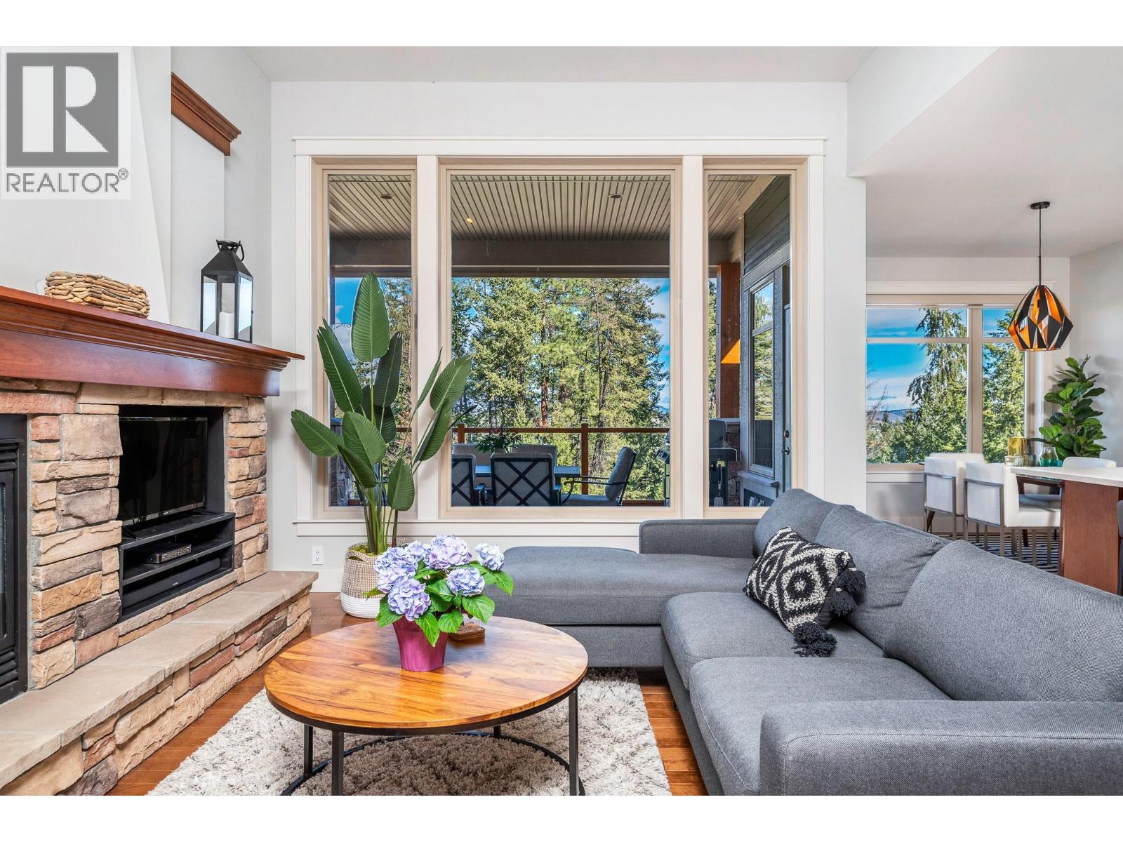 251 Longspoon Drive, Vernon, British Columbia  V1H 1V6 - Photo 14 - 10378545