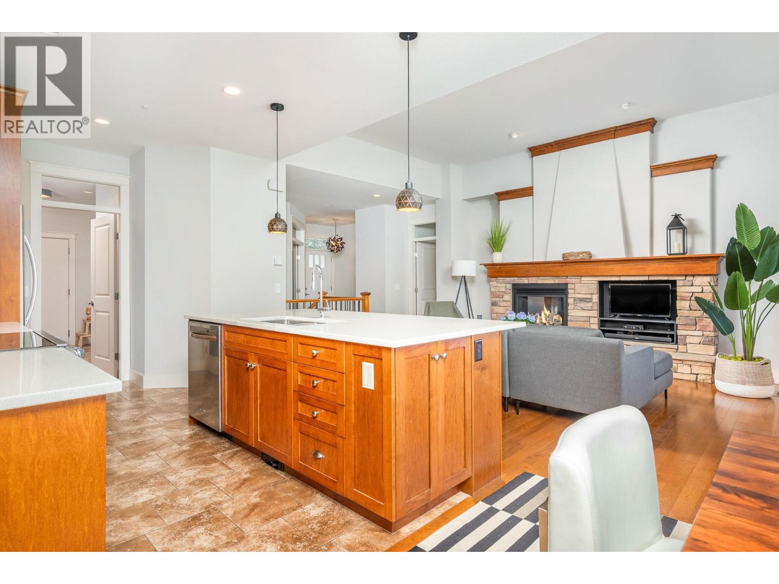 251 Longspoon Drive, Vernon, British Columbia  V1H 1V6 - Photo 17 - 10378545