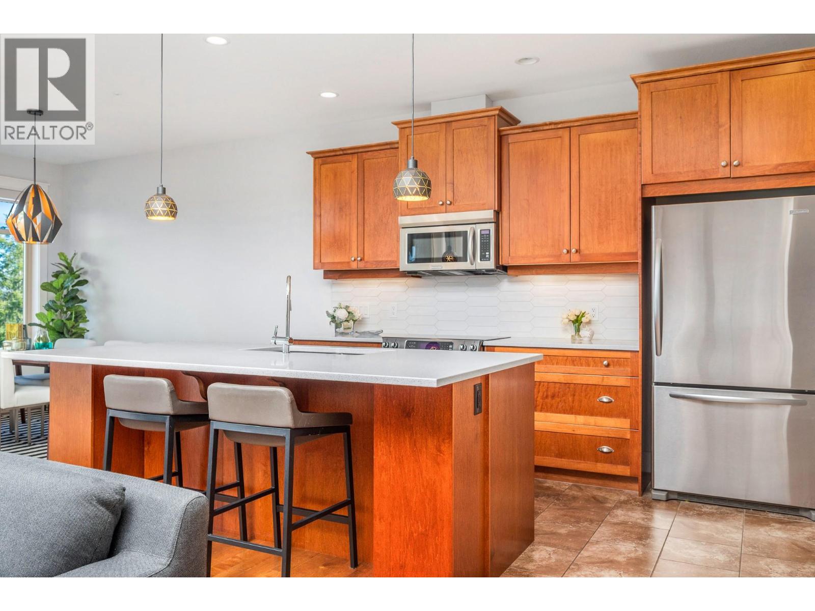 251 Longspoon Drive, Vernon, British Columbia  V1H 1V6 - Photo 19 - 10378545