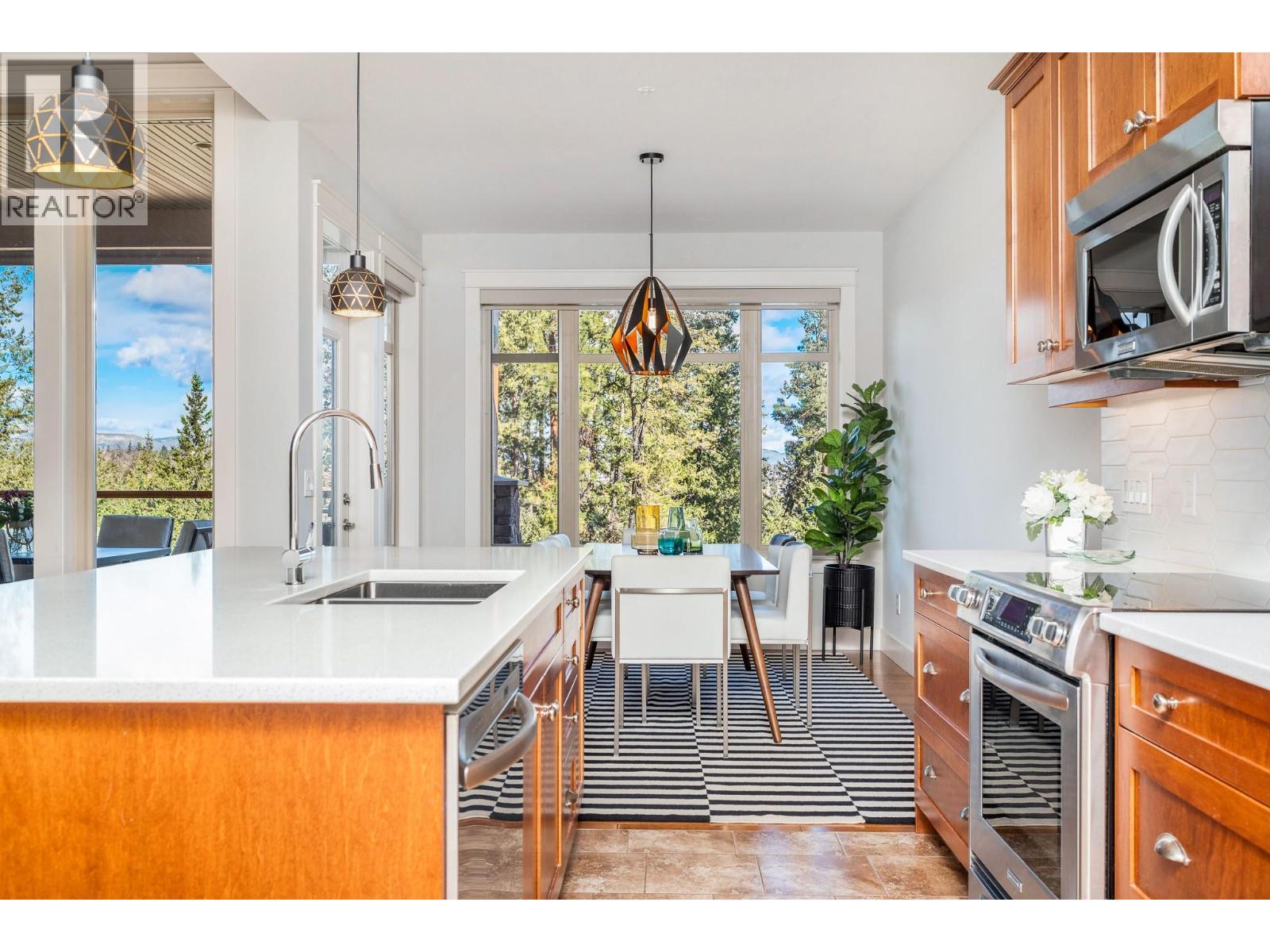 251 Longspoon Drive, Vernon, British Columbia  V1H 1V6 - Photo 21 - 10378545