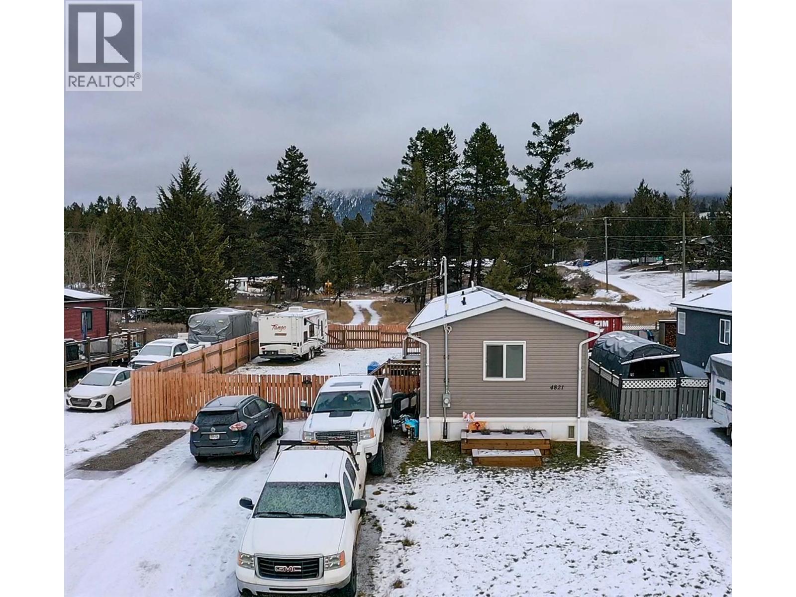 4821 Crescentwood Drive, Edgewater, British Columbia  V0A 1E0 - Photo 27 - 10381176