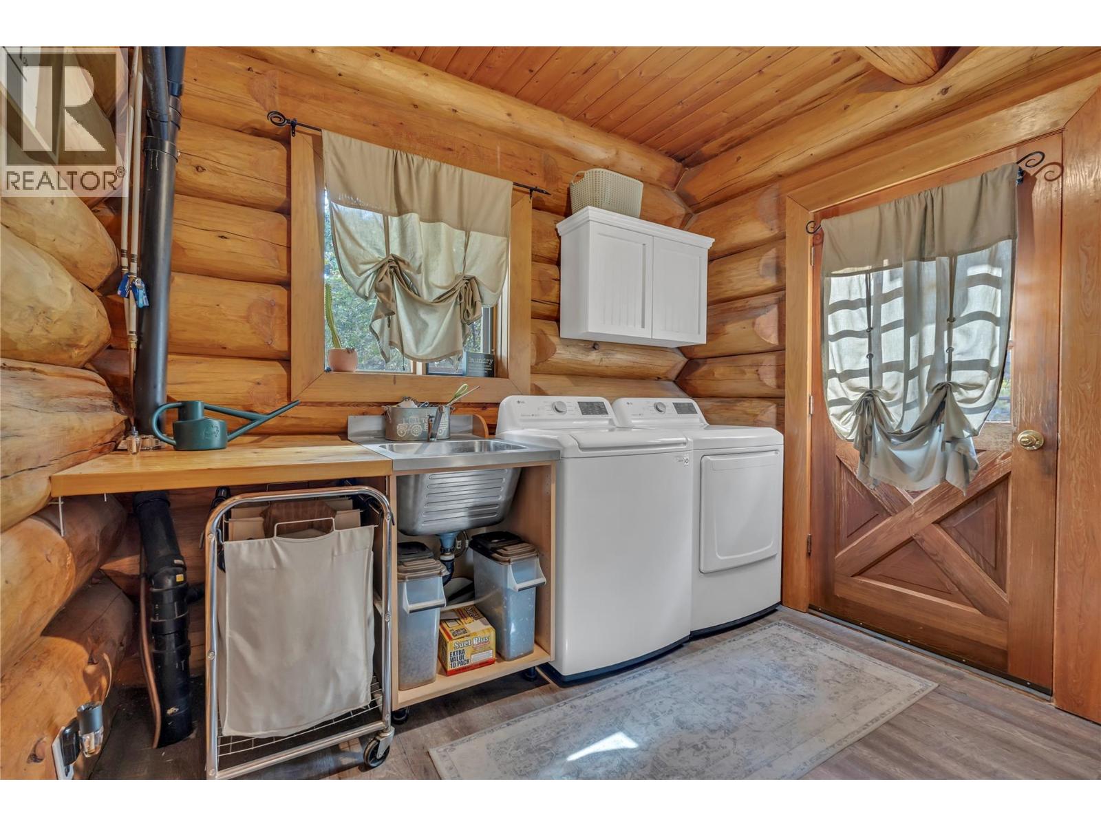 942 Copper Mountain Rd, Princeton, British Columbia  V0X 1W0 - Photo 19 - 10380999