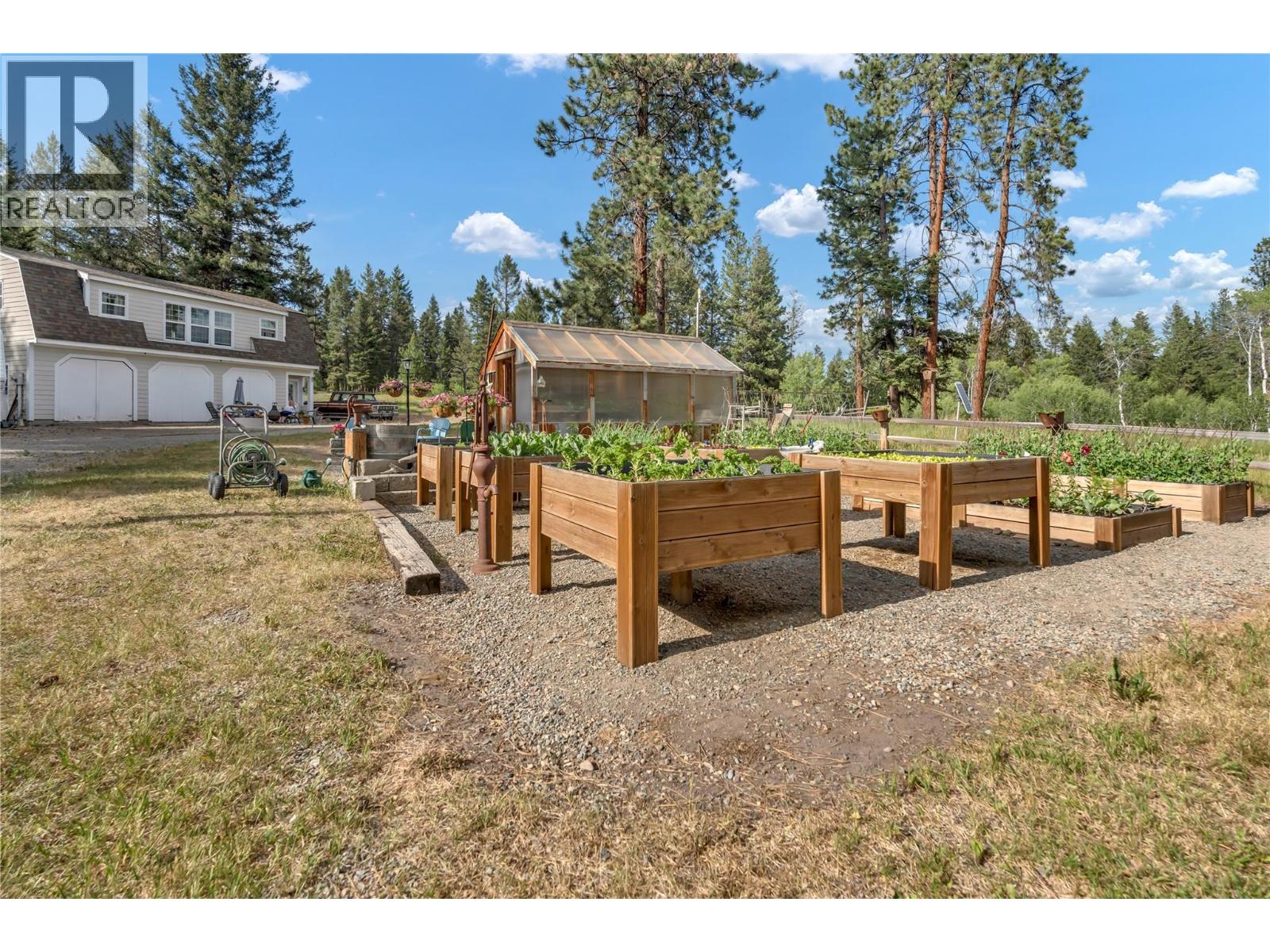 942 Copper Mountain Rd, Princeton, British Columbia  V0X 1W0 - Photo 4 - 10380999