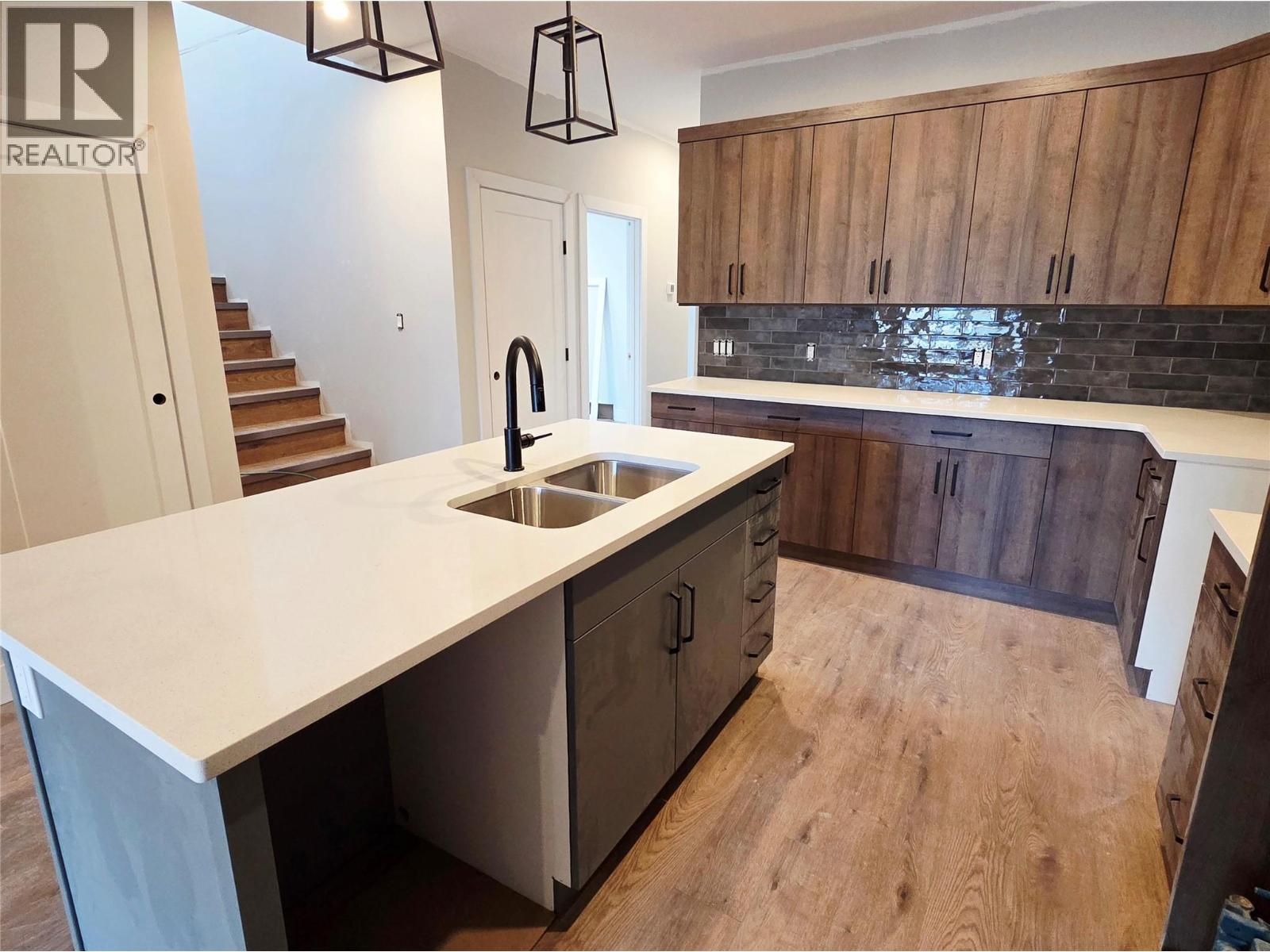 15 Turner Close, Kimberley, British Columbia  V1A 3G7 - Photo 8 - 10381002