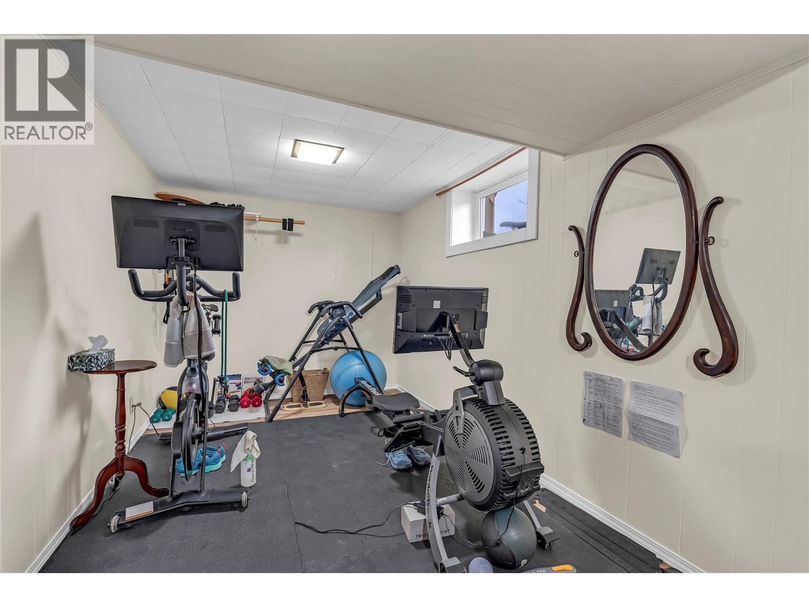 10919 Acland Street, Summerland, British Columbia  V0H 1Z0 - Photo 13 - 10381212