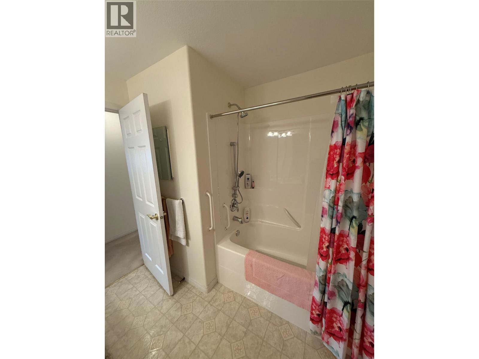 120 Vernon Avenue Unit# 204 Lot# 8, Kamloops, British Columbia  V2B 1L6 - Photo 19 - 10380833