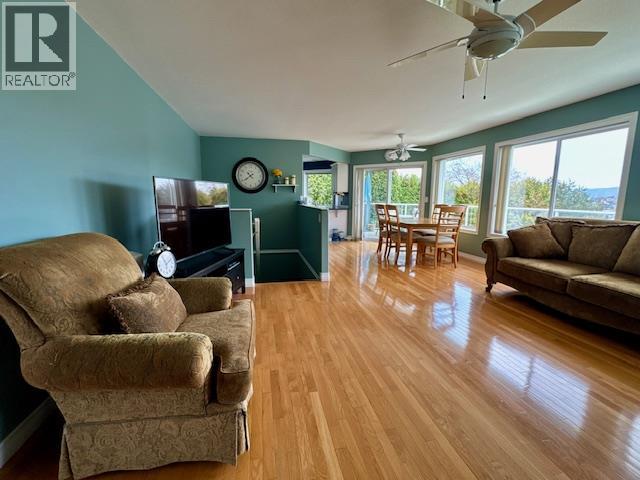 1366 Jayson Road, Kelowna, British Columbia  V1P 1K9 - Photo 17 - 10381097