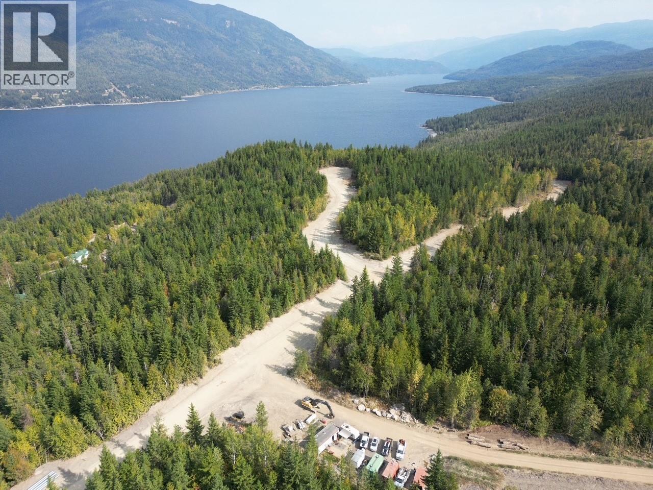 5193 Ivy Road, eagle bay, British Columbia