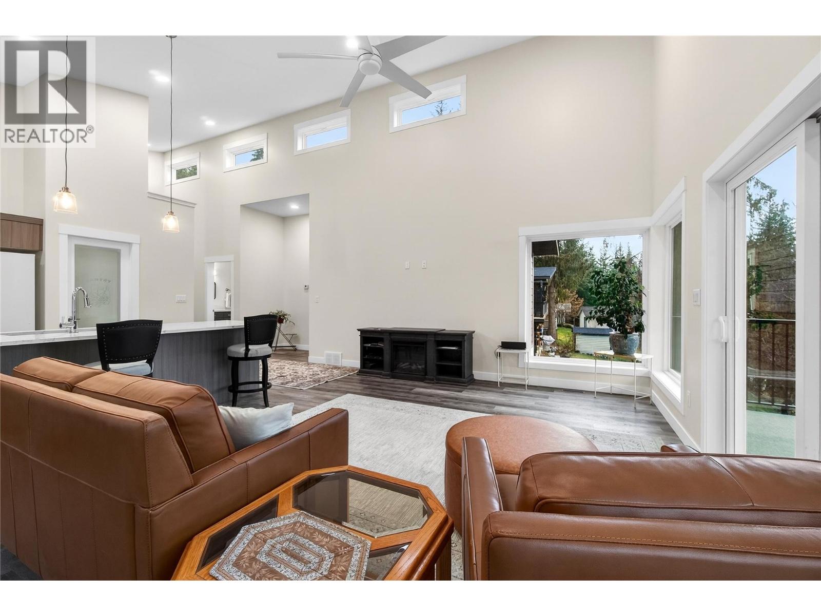 3044 Cedar Drive, Blind Bay, British Columbia  V0E 2W2 - Photo 12 - 10380546