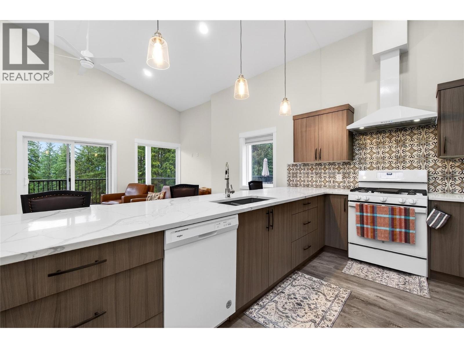 3044 Cedar Drive, Blind Bay, British Columbia  V0E 2W2 - Photo 15 - 10380546