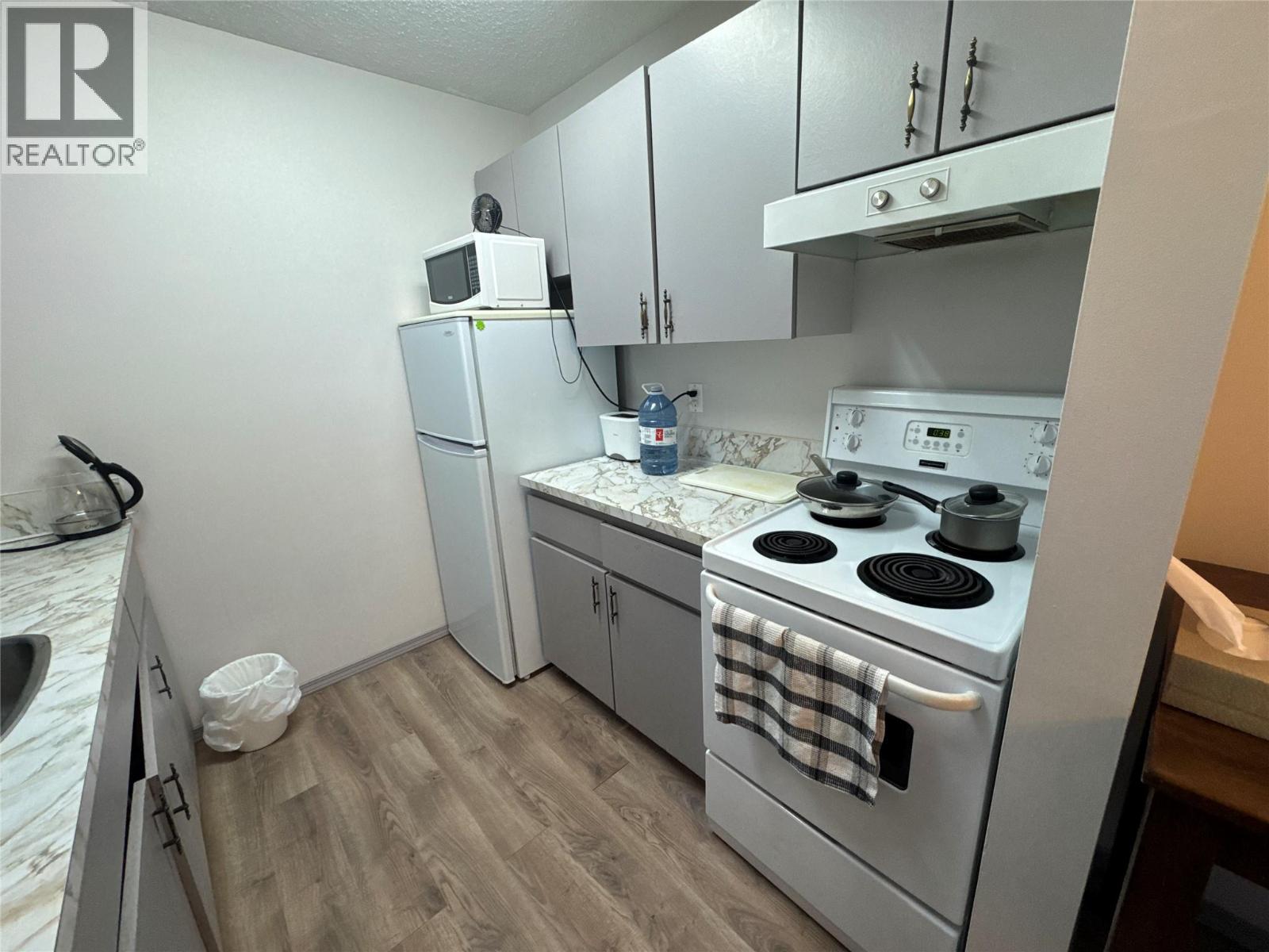 400 Opal Drive Unit# 201, Logan Lake, British Columbia  V0K 1W0 - Photo 6 - 10380520