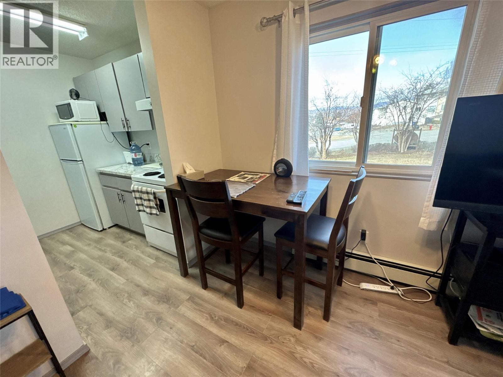 400 Opal Drive Unit# 201, Logan Lake, British Columbia  V0K 1W0 - Photo 8 - 10380520