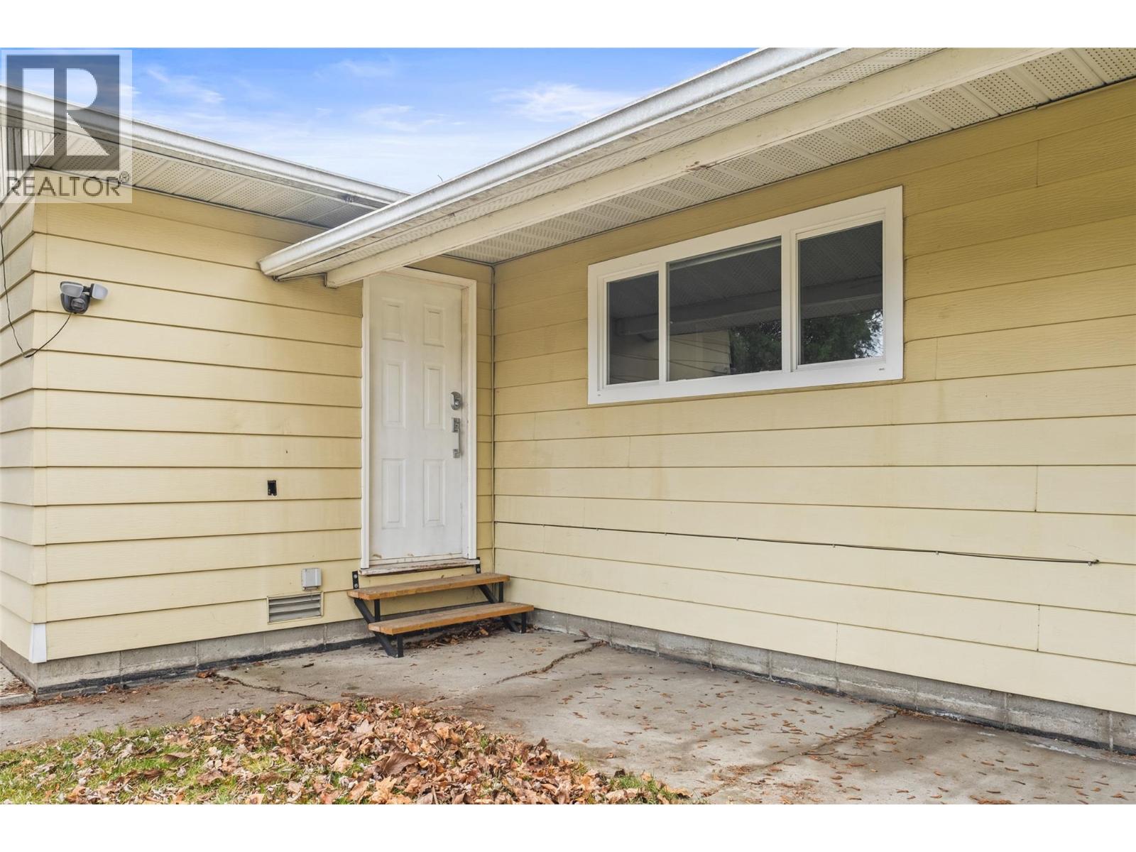 6699 Scott Road, Vernon, British Columbia  V1H 1N4 - Photo 46 - 10380440