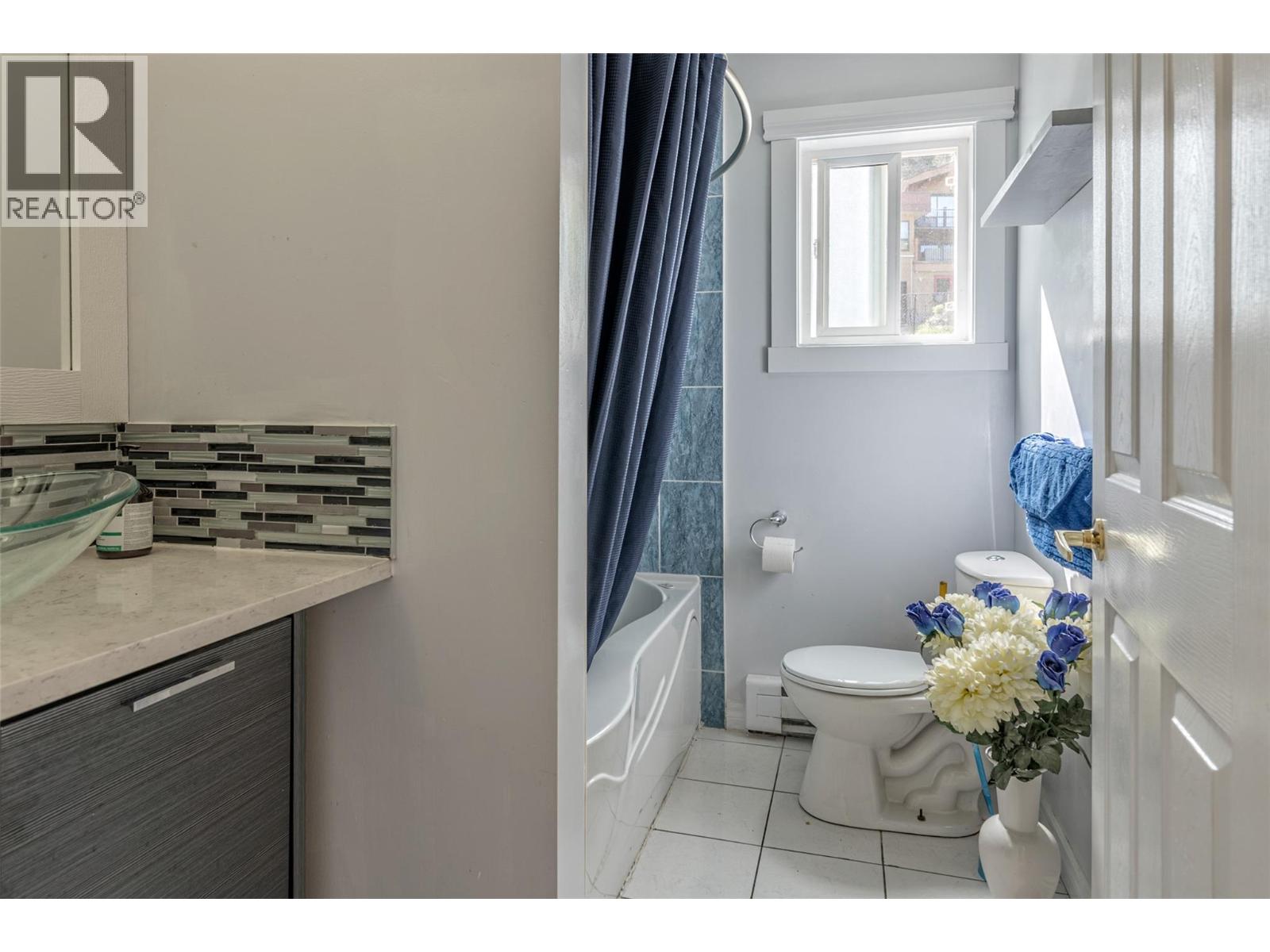 10718 Pinecrest Road, Vernon, British Columbia  V1H 2C1 - Photo 16 - 10381204