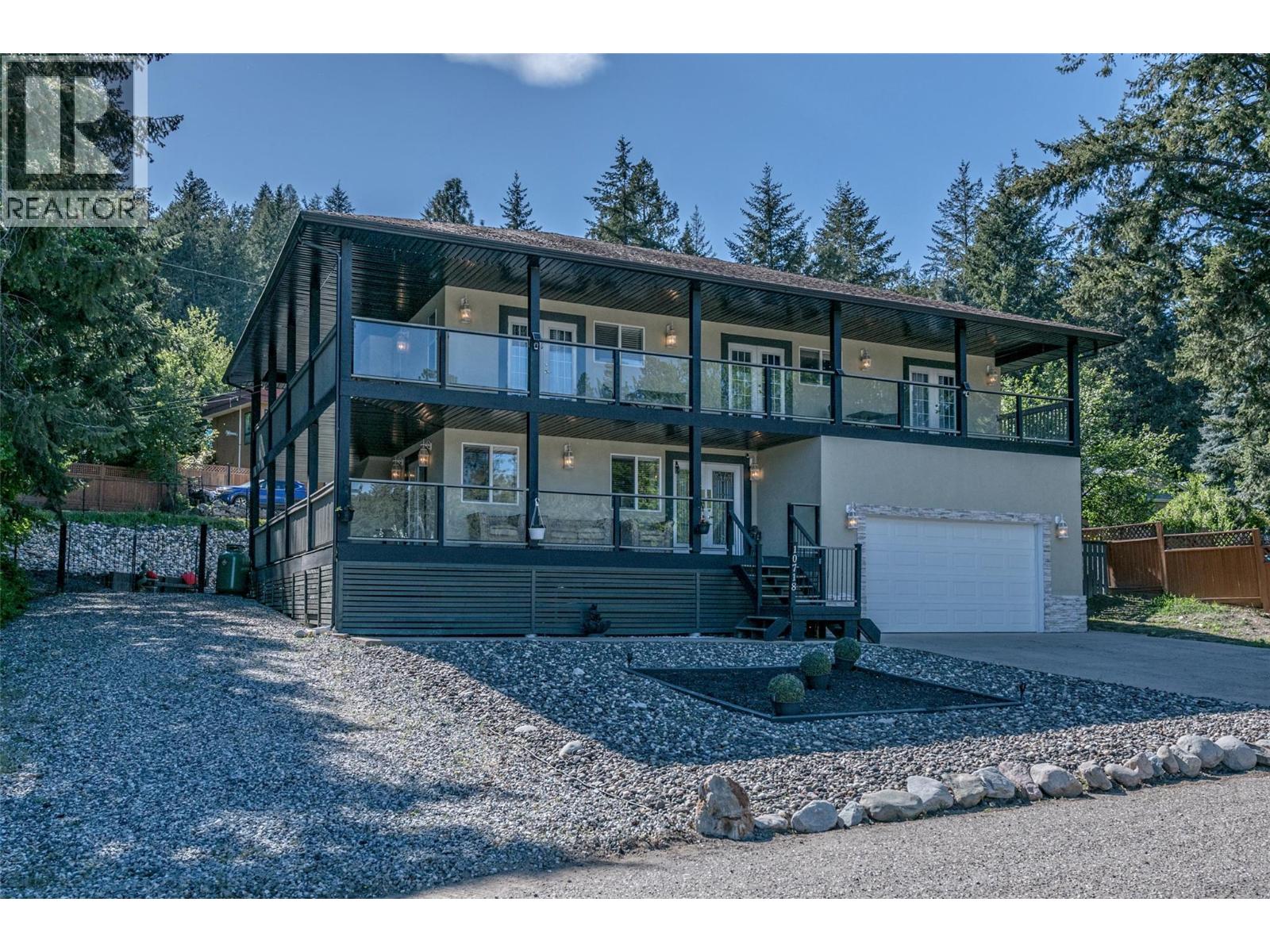 10718 Pinecrest Road, Vernon, British Columbia  V1H 2C1 - Photo 2 - 10381204