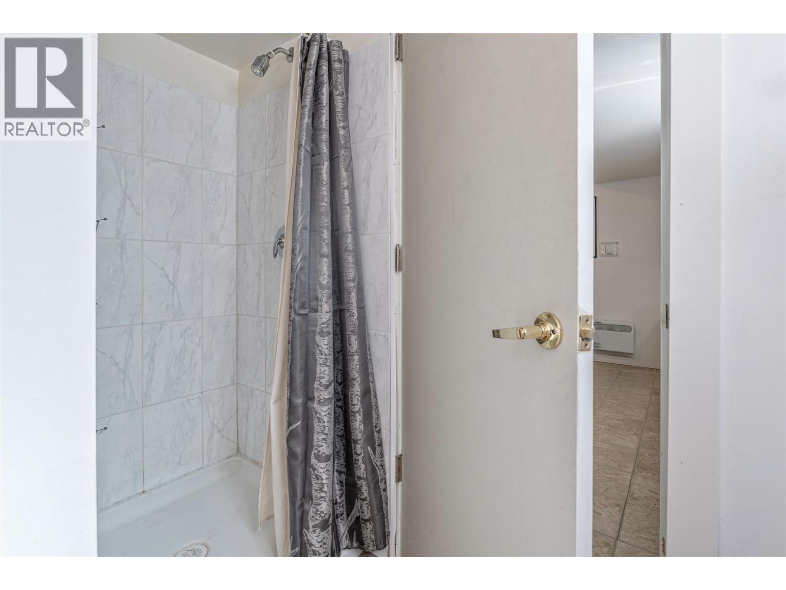 10718 Pinecrest Road, Vernon, British Columbia  V1H 2C1 - Photo 27 - 10381204