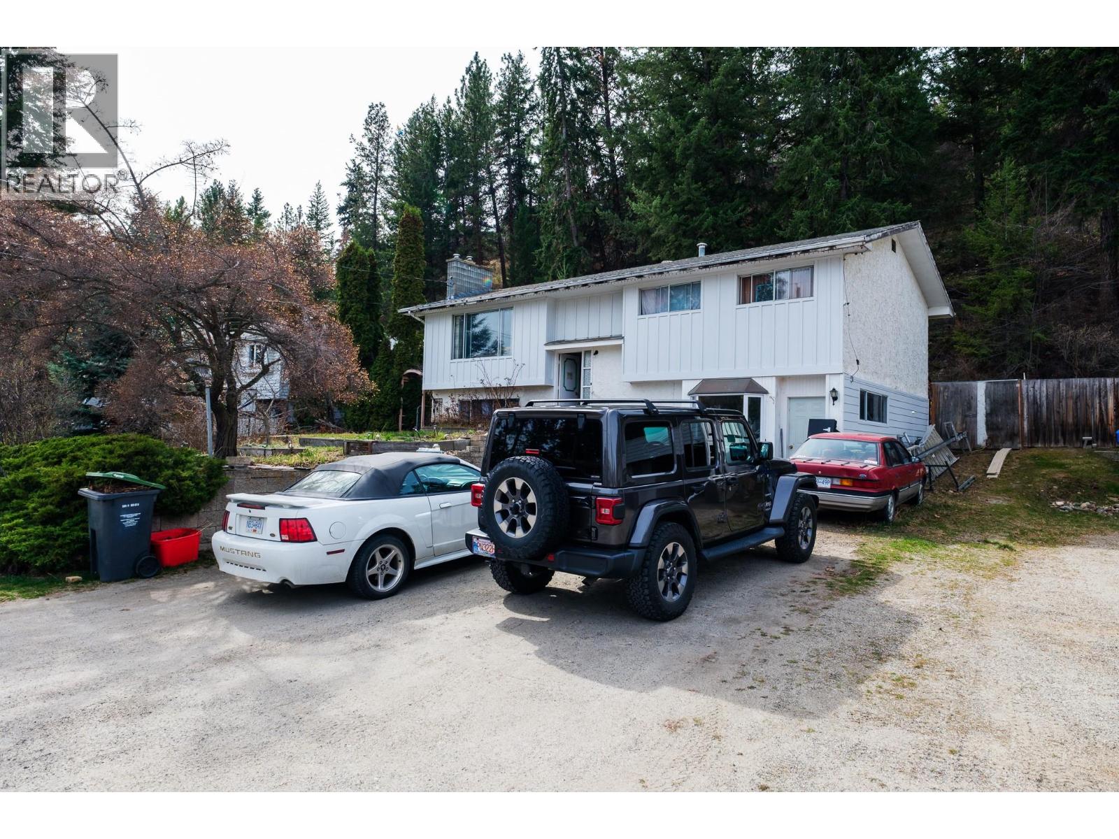 3256 Mciver Road, West Kelowna, British Columbia  V4T 1G2 - Photo 3 - 10380263