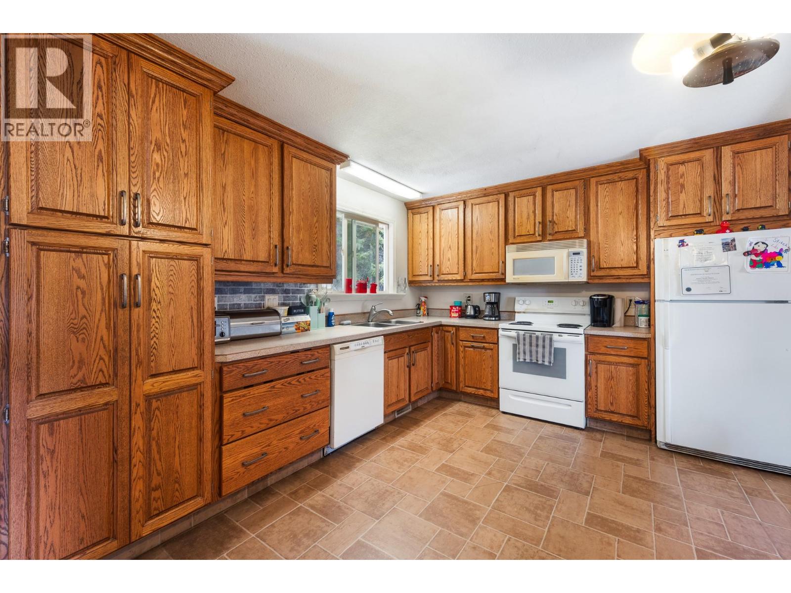 3256 Mciver Road, West Kelowna, British Columbia  V4T 1G2 - Photo 8 - 10380263