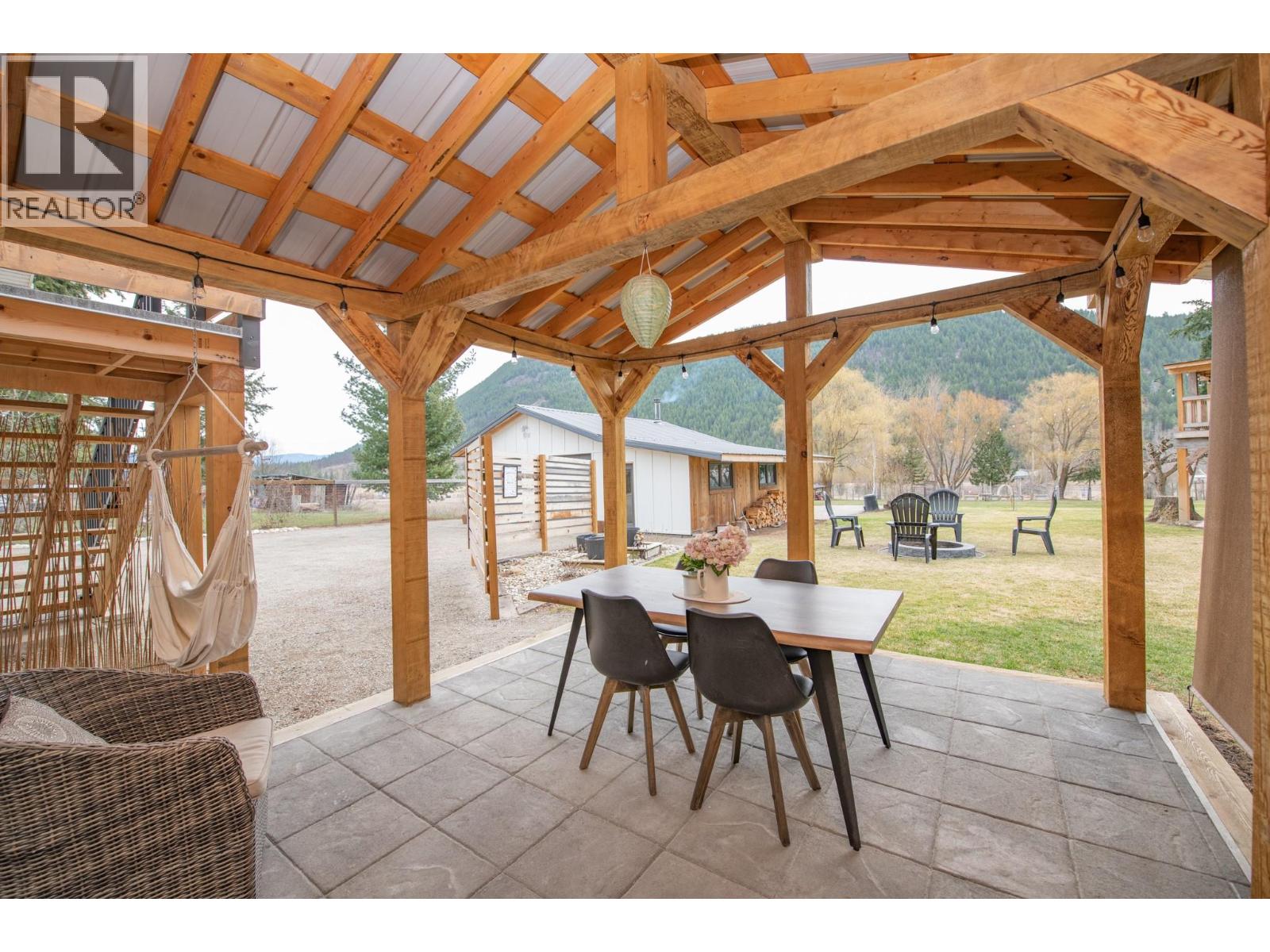 303 Lumby Mabel Lake Road, Lumby, British Columbia  V0E 2G5 - Photo 35 - 10381221