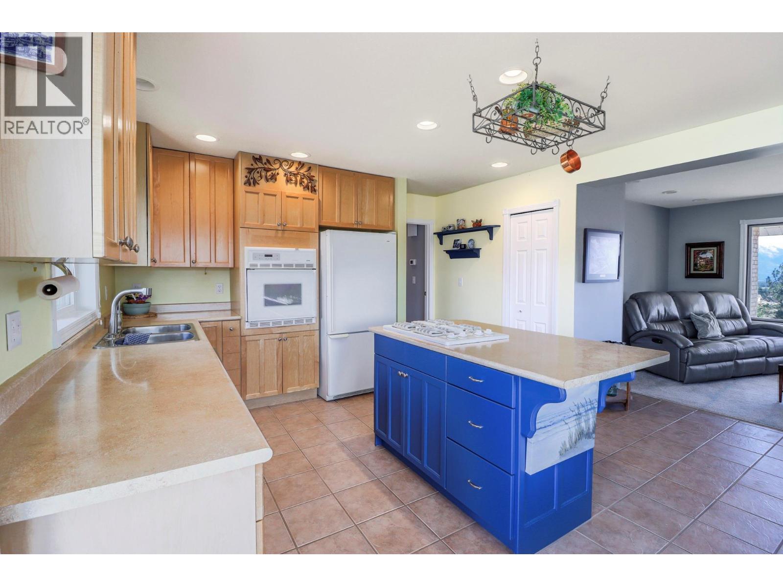 9617 Clearview Road, Cranbrook, British Columbia  V1C 7E2 - Photo 21 - 10380911