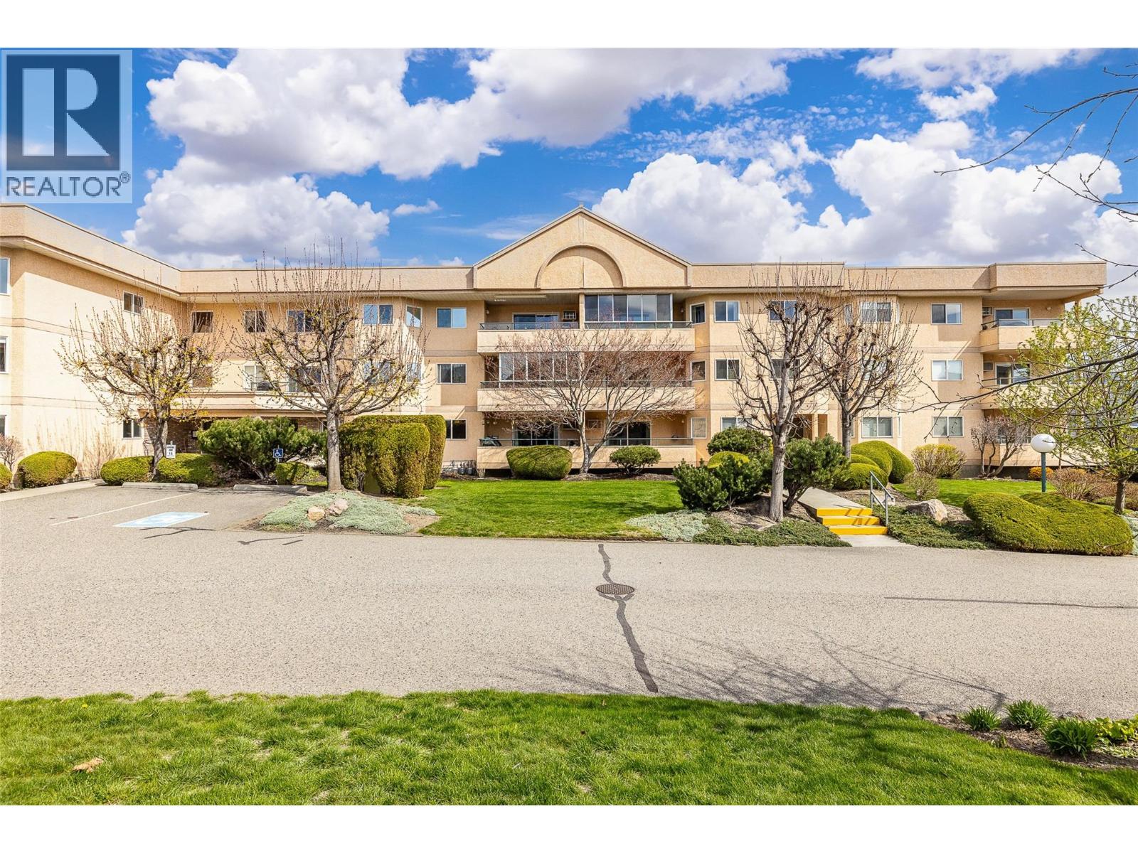 3850 Brown Road Unit# 305, West Kelowna, British Columbia  V4T 2J5 - Photo 2 - 10380942