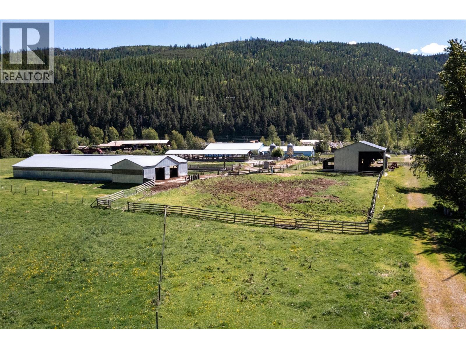 2169 Solsqua Road, Sicamous, British Columbia  V0E 2V0 - Photo 34 - 10381248