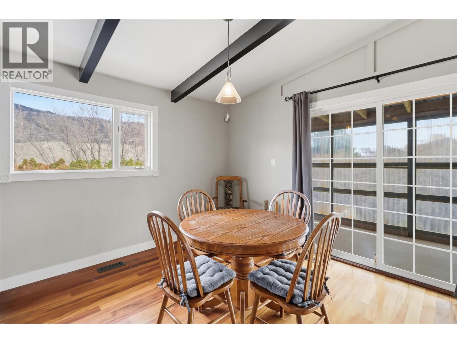 2794 Sunset Drive, Kamloops, British Columbia  V2C 4K6 - Photo 19 - 10381103