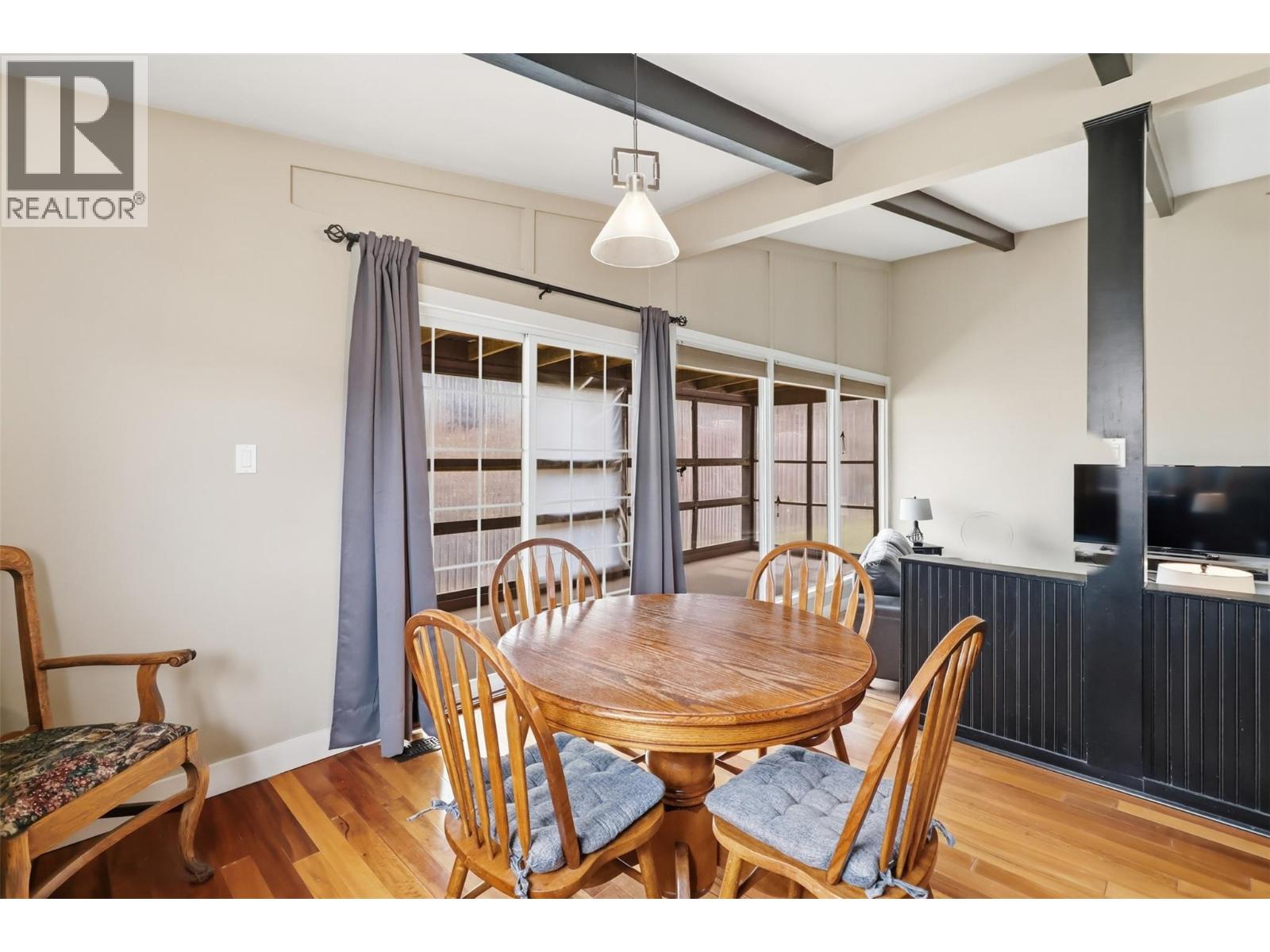 2794 Sunset Drive, Kamloops, British Columbia  V2C 4K6 - Photo 20 - 10381103