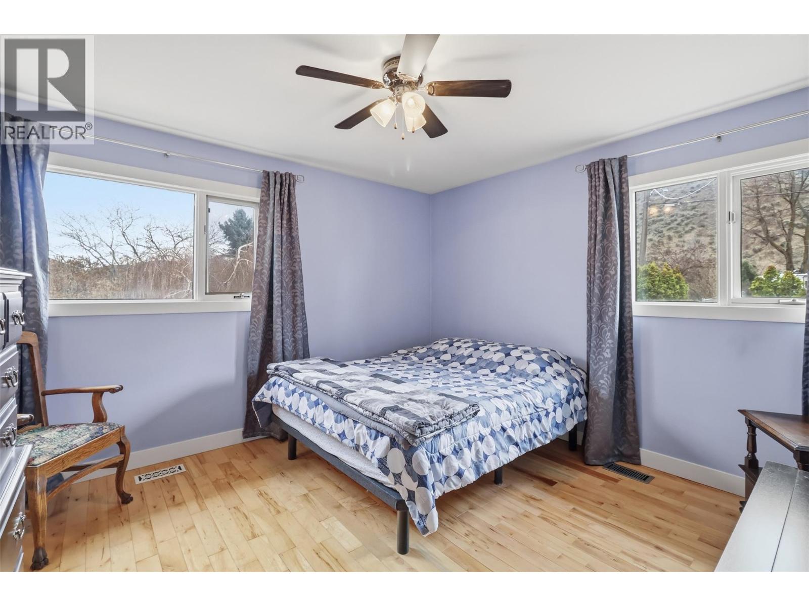 2794 Sunset Drive, Kamloops, British Columbia  V2C 4K6 - Photo 25 - 10381103